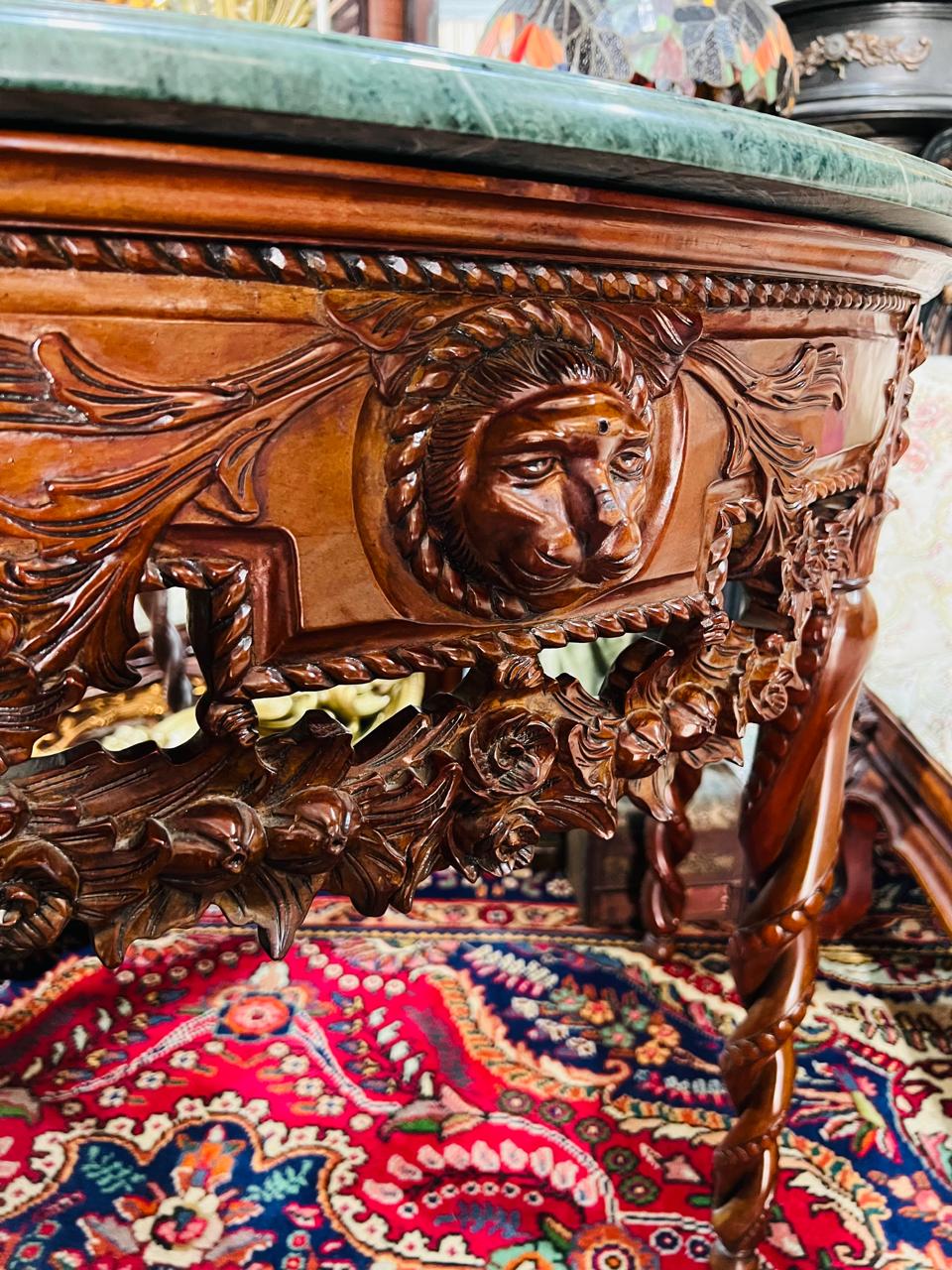 🍀✨Majestuosa Credenza Antigüa de los Años 1920 en Rosarito Antiques✨🍀