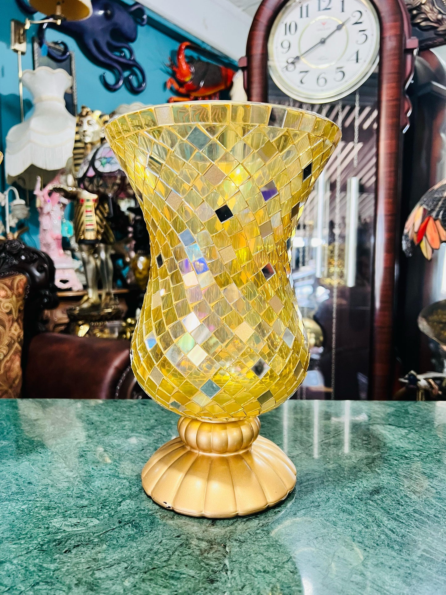 🏺✨ Elegancia en Cristal: Par de Jarrones Exclusivos ✨