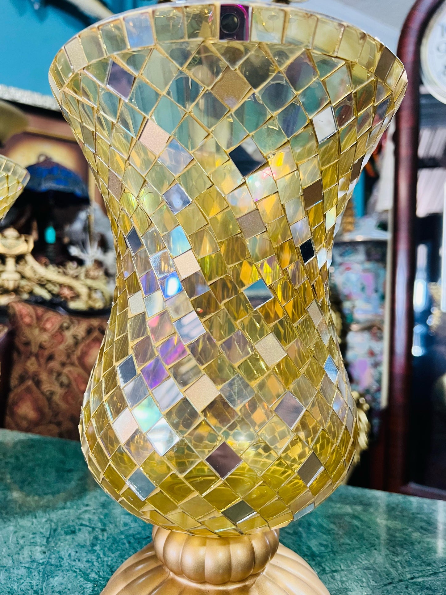 🏺✨ Elegancia en Cristal: Par de Jarrones Exclusivos ✨