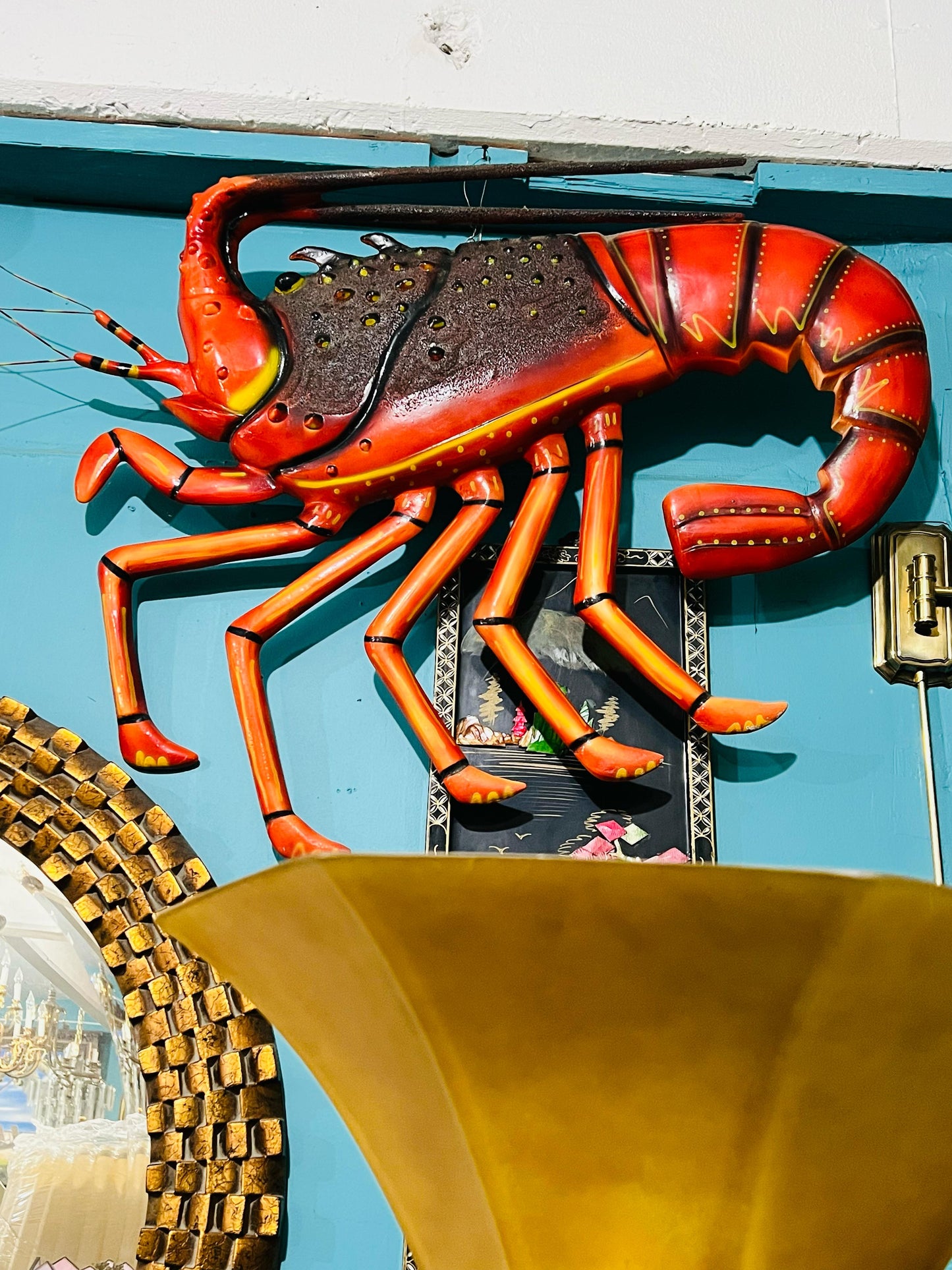 🦞✨ Figura Decorativa de Langosta: Elegancia y Color en Fibra de Vidrio ✨🦞