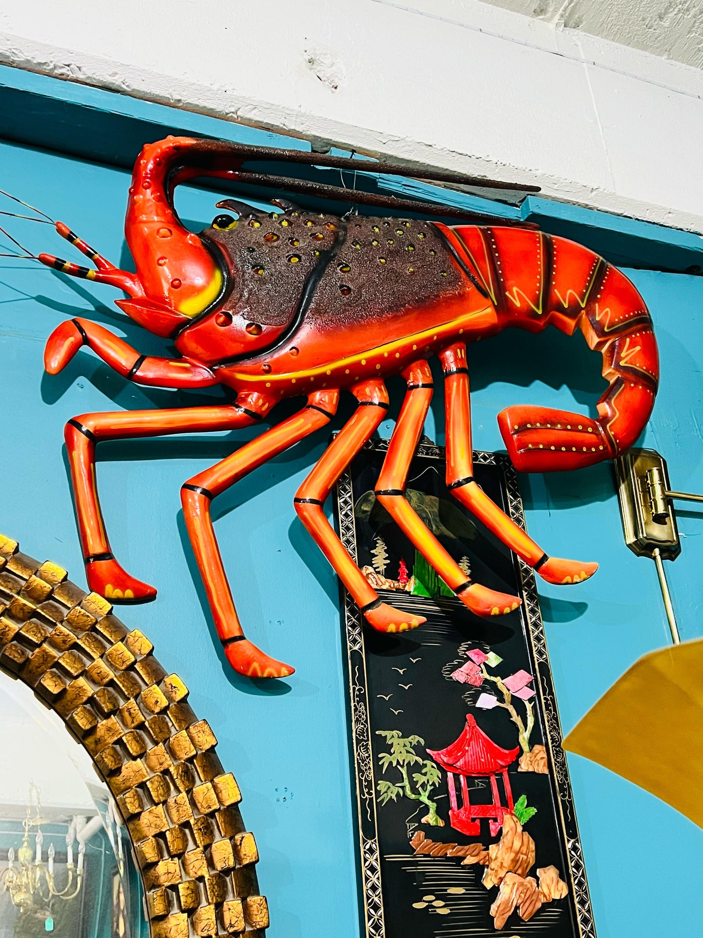 🦞✨ Figura Decorativa de Langosta: Elegancia y Color en Fibra de Vidrio ✨🦞