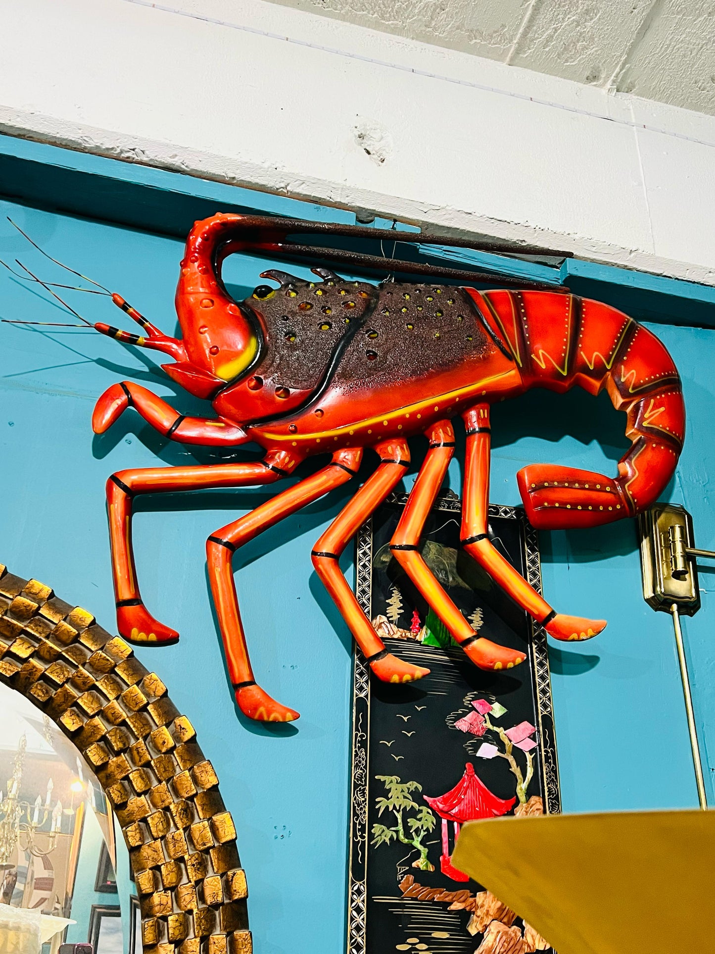 🦞✨ Figura Decorativa de Langosta: Elegancia y Color en Fibra de Vidrio ✨🦞