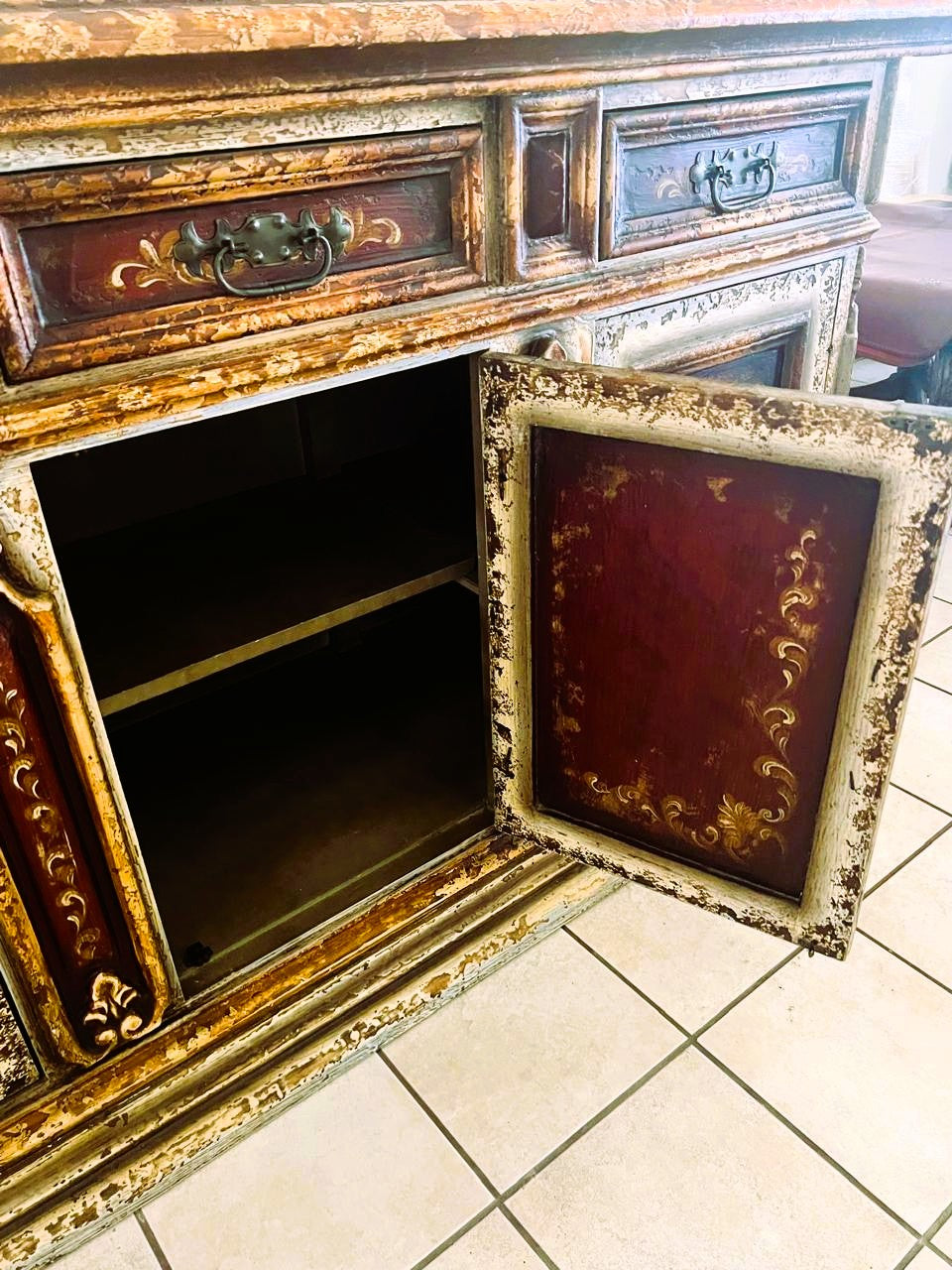 🌟Universal Furniture Walnut Buffet🌟 