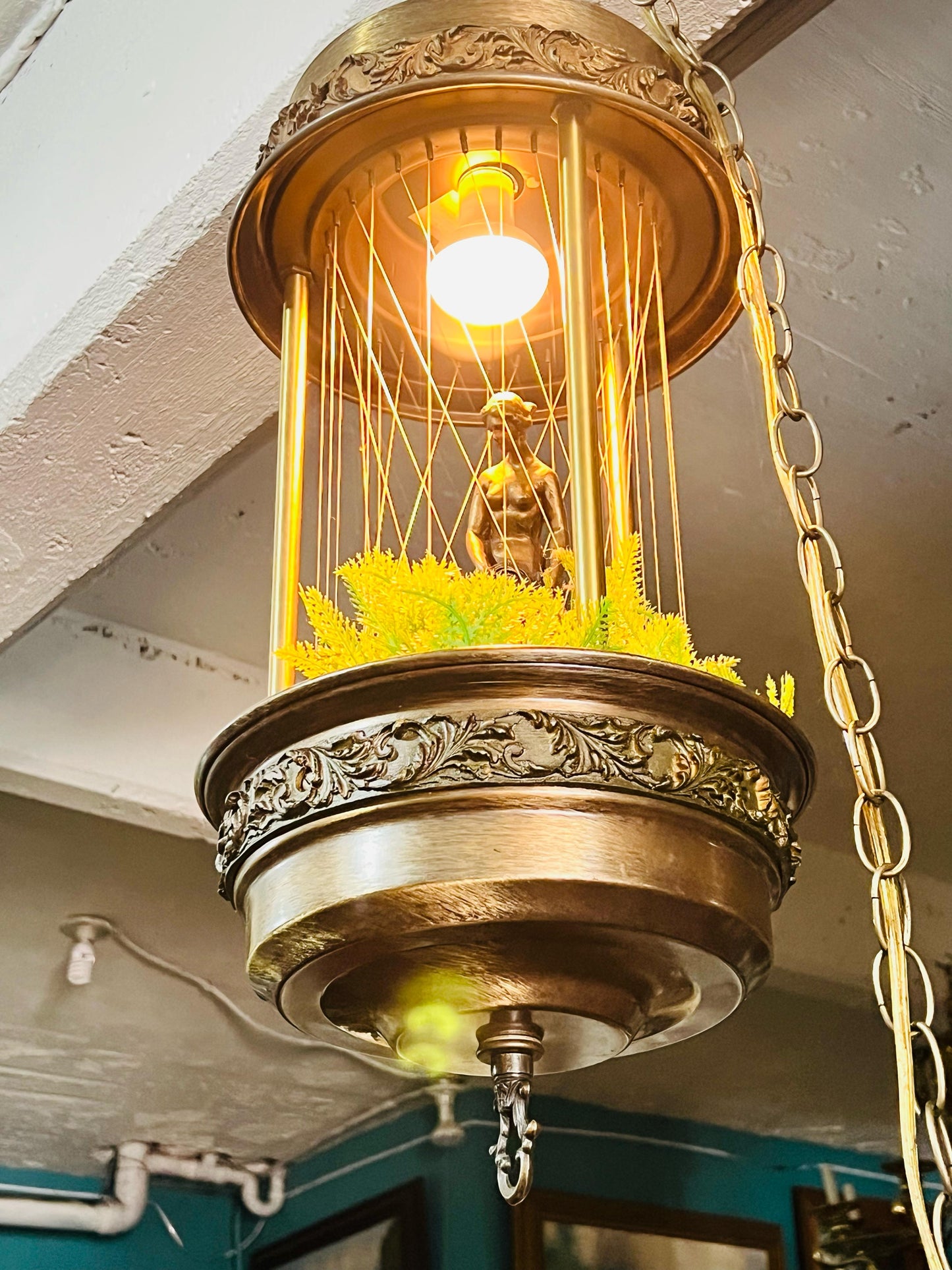 ✨ Stunning Tall Chandelier with 9 Lights ✨