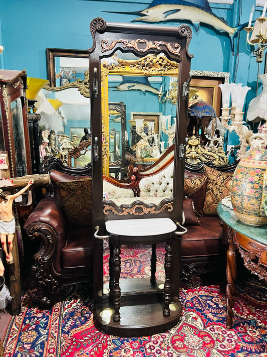 ✨📚 Elegant 2-Piece Colonial Bookcase at Rosarito Antiques 📚✨