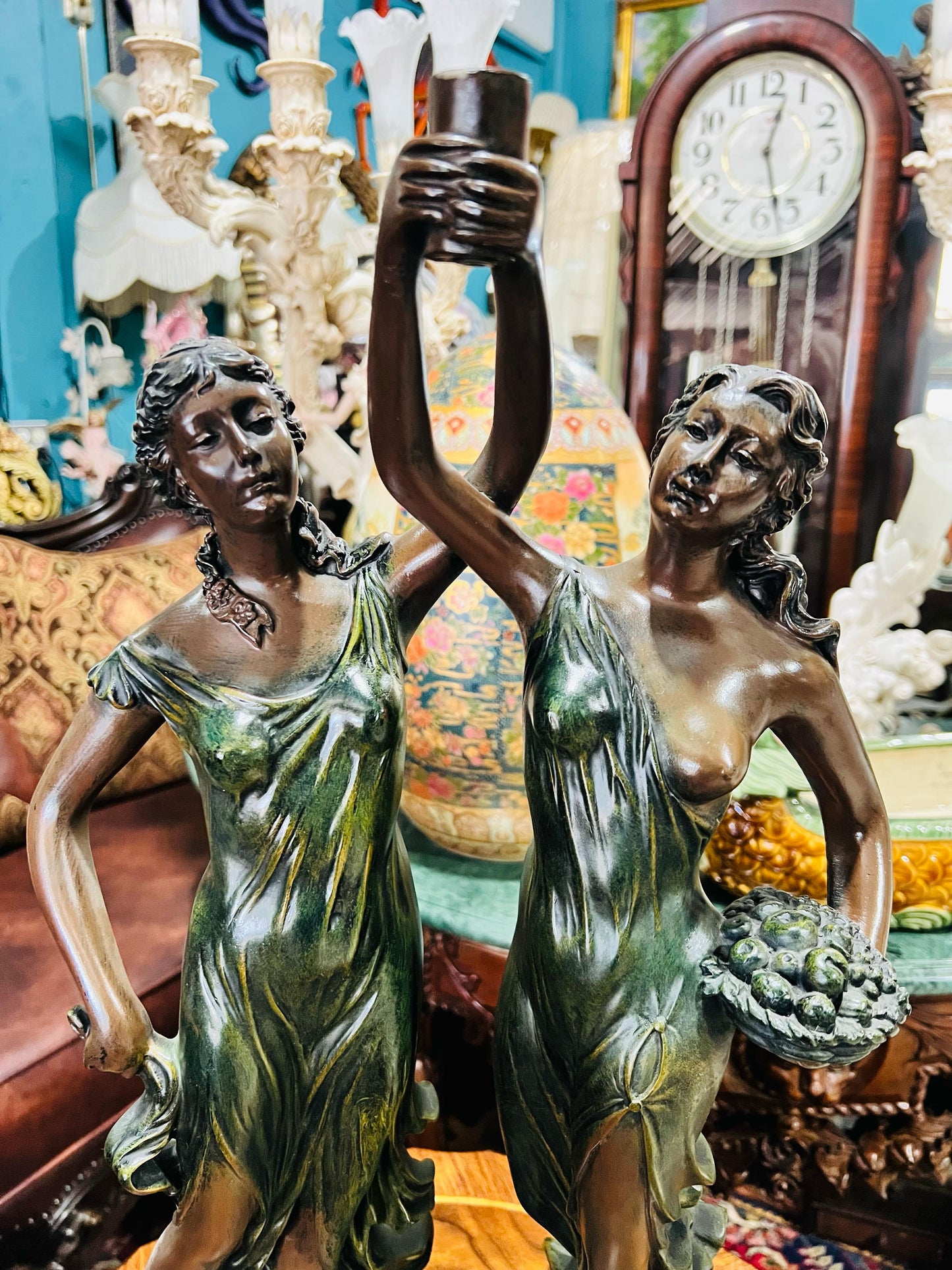 🦅 Bronze Sculpture of an Eagle in Flight with a Globe for Sale 🦅