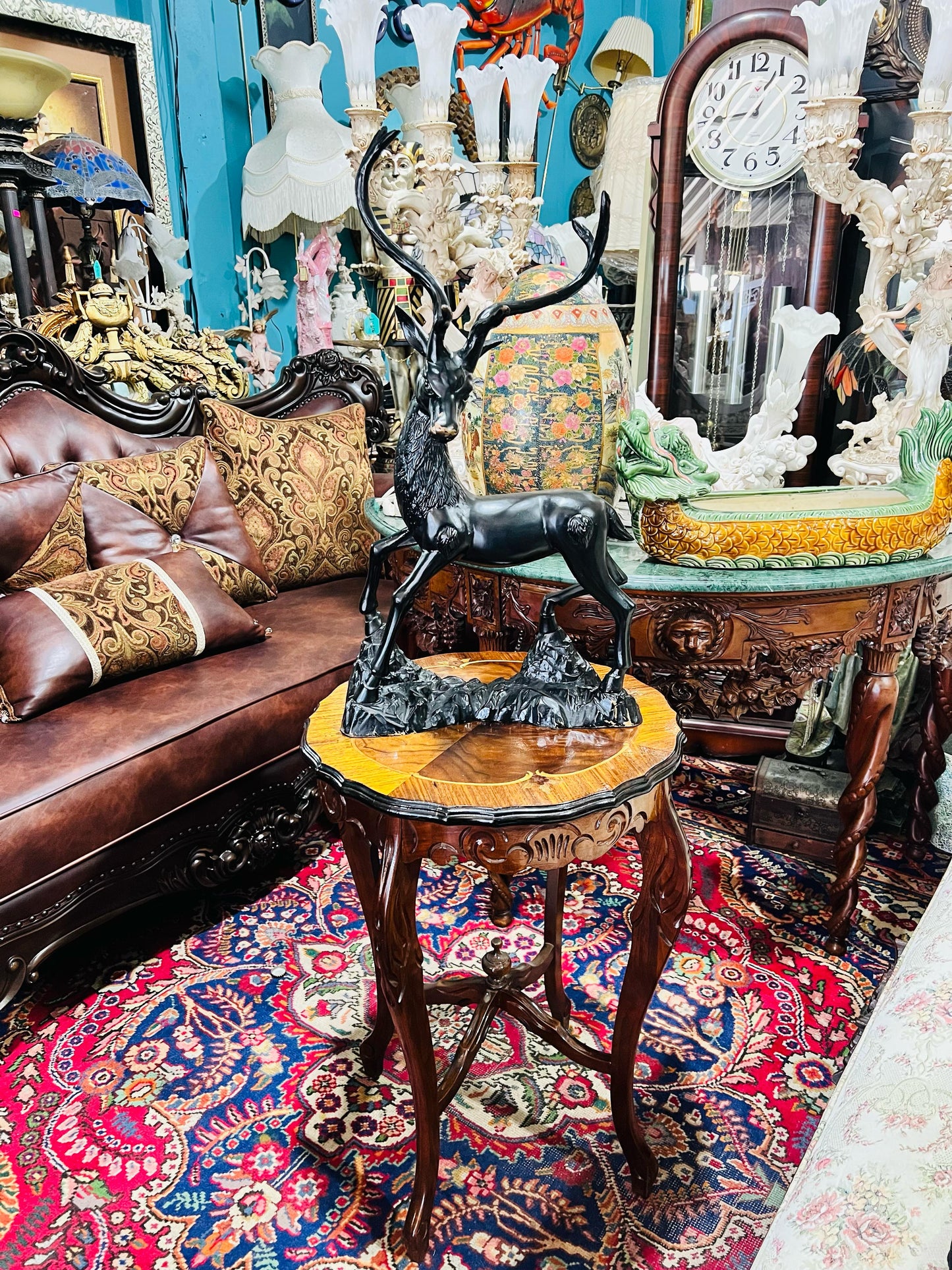 🦌 Escultura de Venado en Bronce Sólido – Majestuoso y Elegante🦌