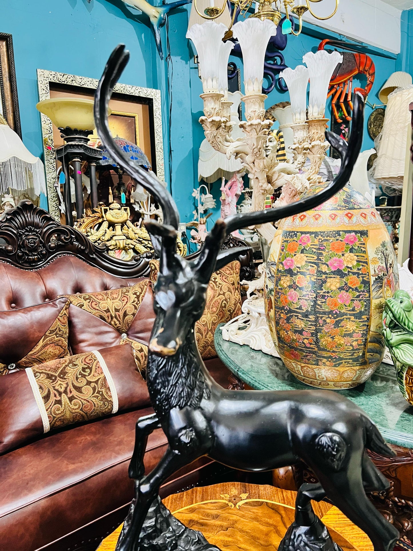 🦌 Escultura de Venado en Bronce Sólido – Majestuoso y Elegante🦌
