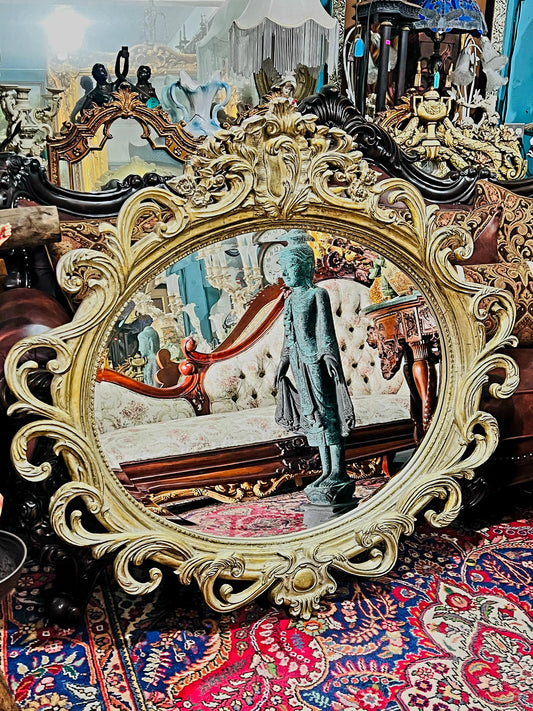 ✨Hand-Carved Wooden Mirror. Artisanal Elegance in Every Detail✨