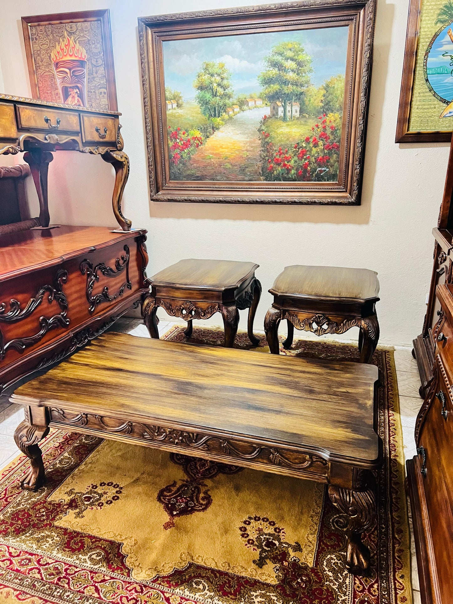 ✨ Exclusive Wooden Table Set with Hand-Carved Decoration! ✨