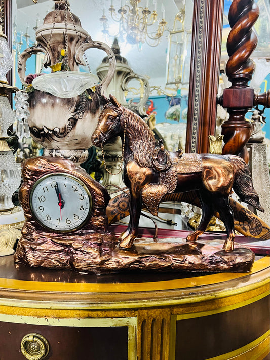 🕰️ 🕰️ Reloj Vintage de Cobre – Elegancia Escultural en Movimiento Con Decoracion De Caballo🕰️