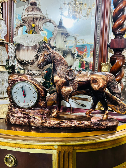 🕰️ 🕰️ Reloj Vintage de Cobre – Elegancia Escultural en Movimiento Con Decoracion De Caballo🕰️