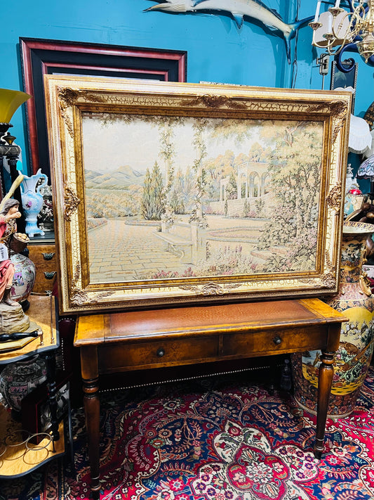 ✨ Gobelino Mediterráneo con Marco Dorado – Jardín Clásico en Textil Atemporal ✨