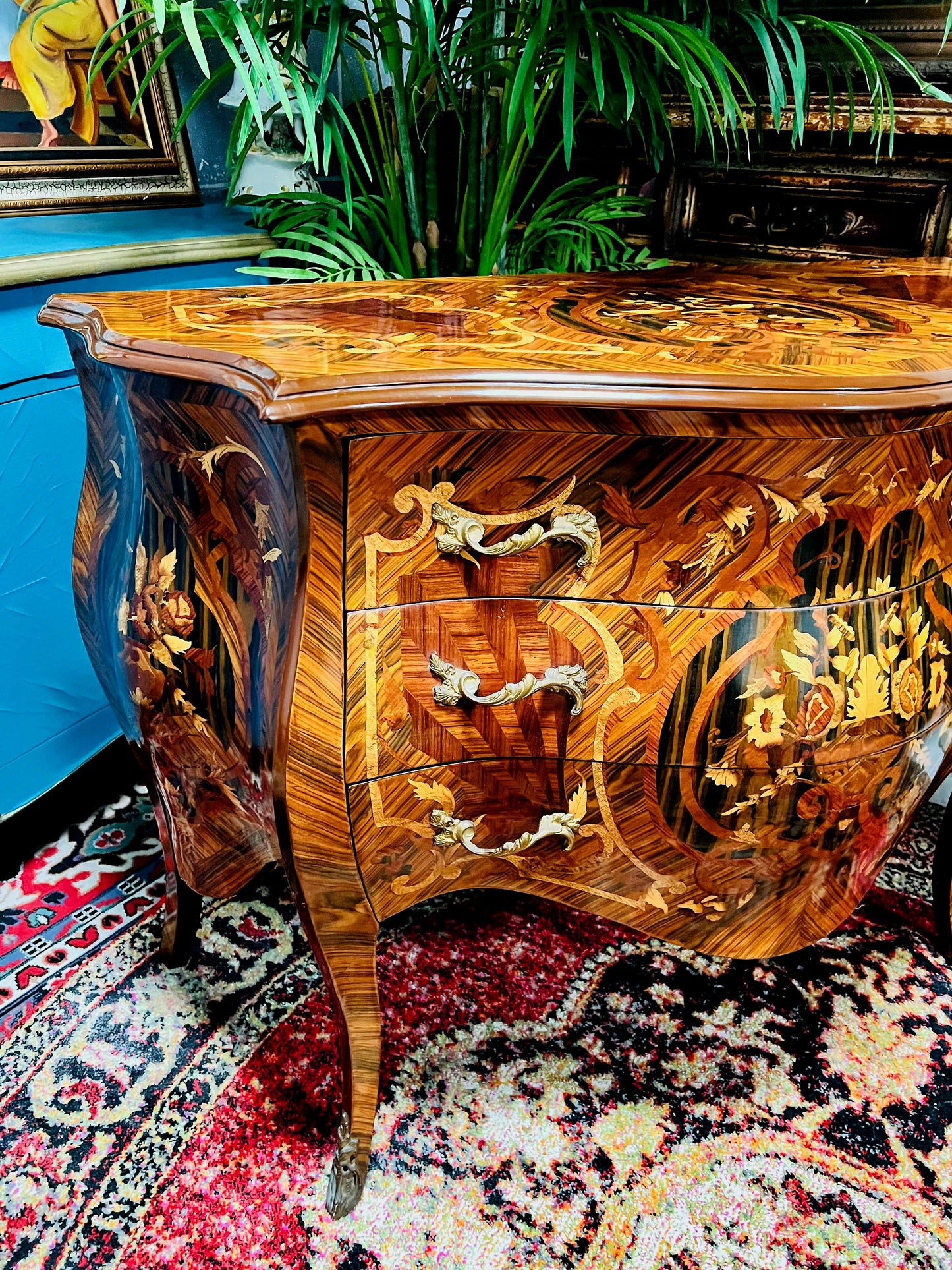 ⚜️Bombé francés con marquetería e incrustaciones en bronce dorado 🇫🇷