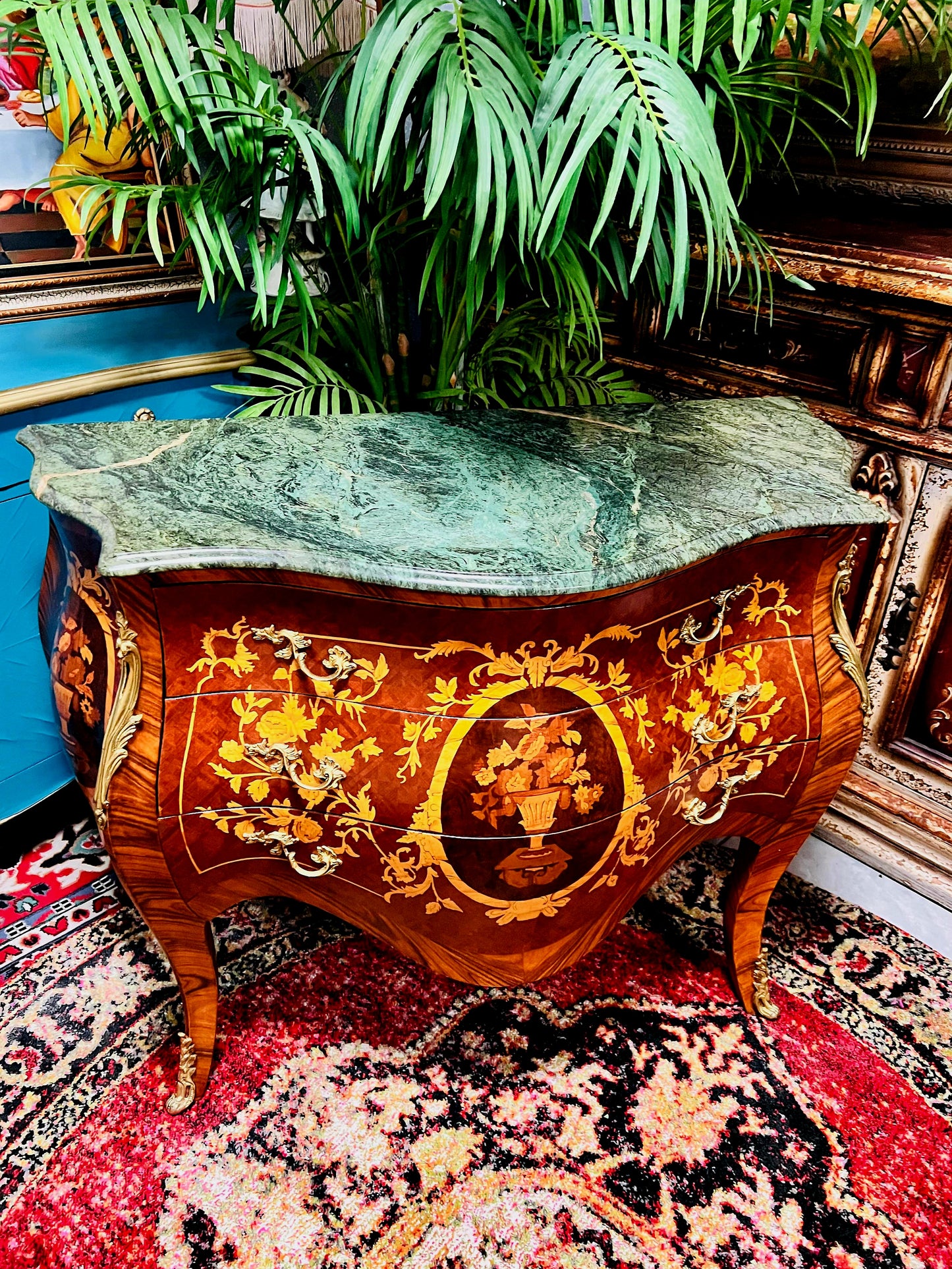 🇫🇷✨Bombe Francés con Marquetería, Bronce Dorado y Mármol Verde Pecho Paloma 🎩🌿