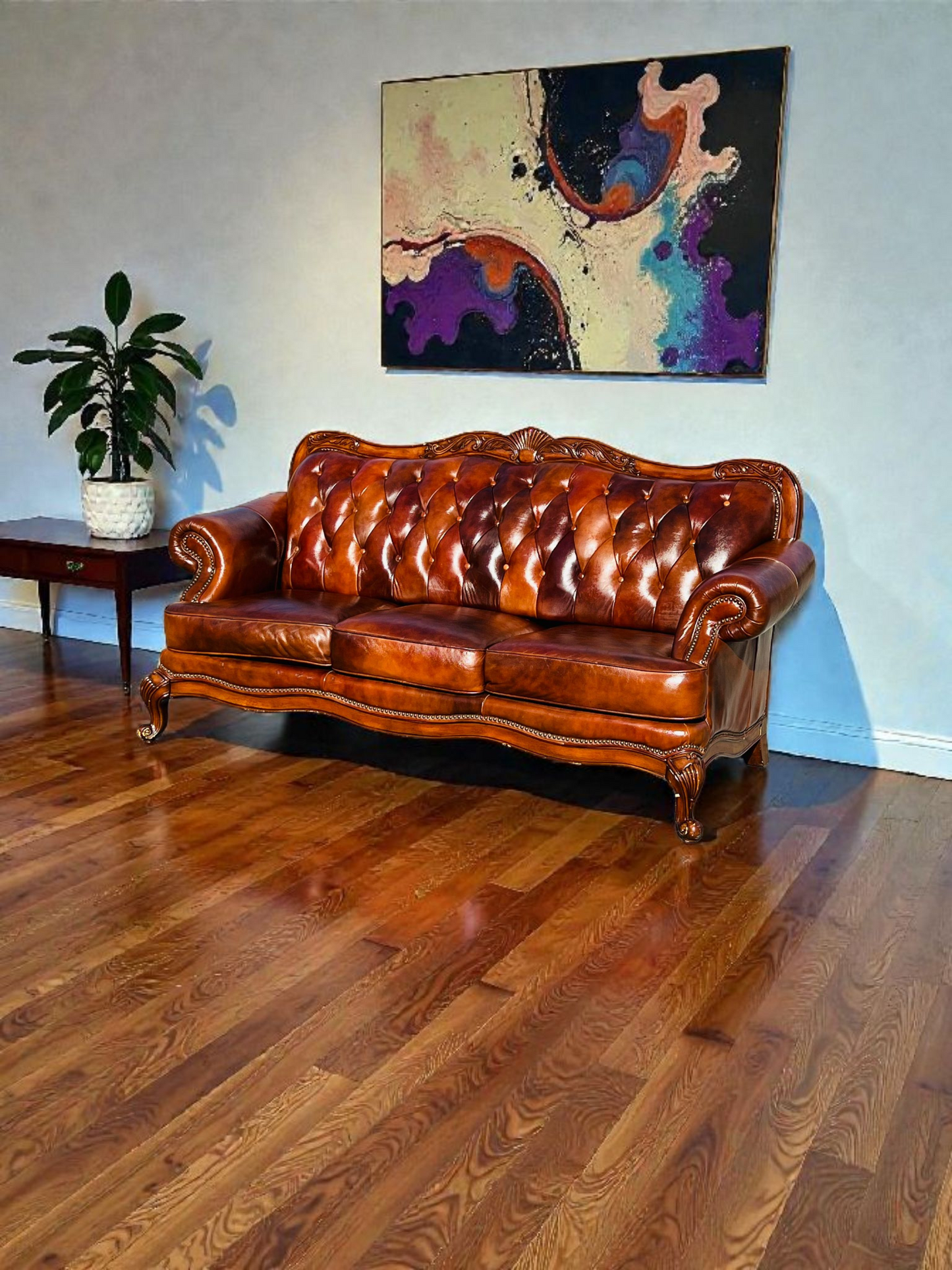 🛋️ Juego de Sala Clasico — Cuero Marron con Tallado Ornamental (2 piezas)