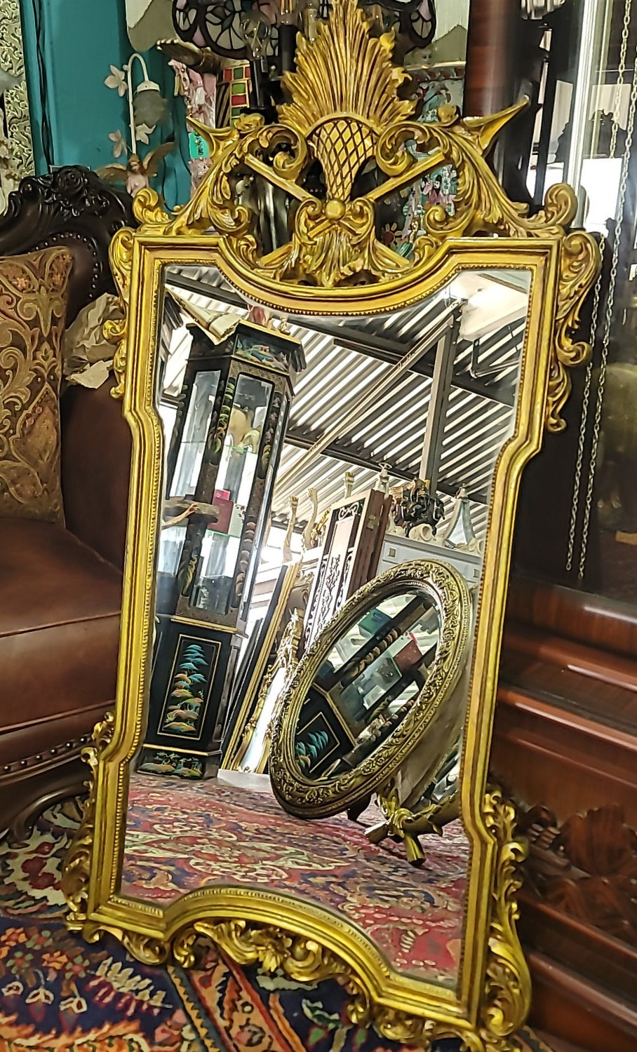 🌟Vintage Mirror in Antique Gold Color!🌟