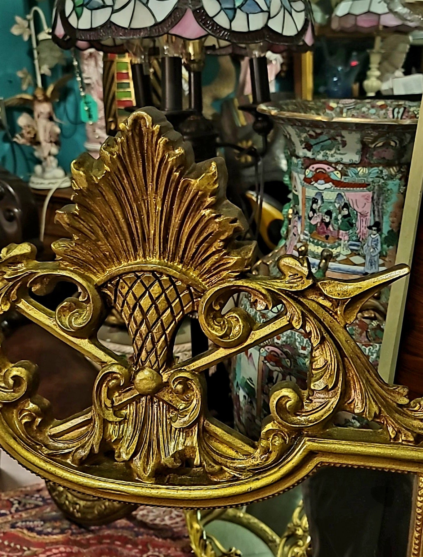 🌟Vintage Mirror in Antique Gold Color!🌟