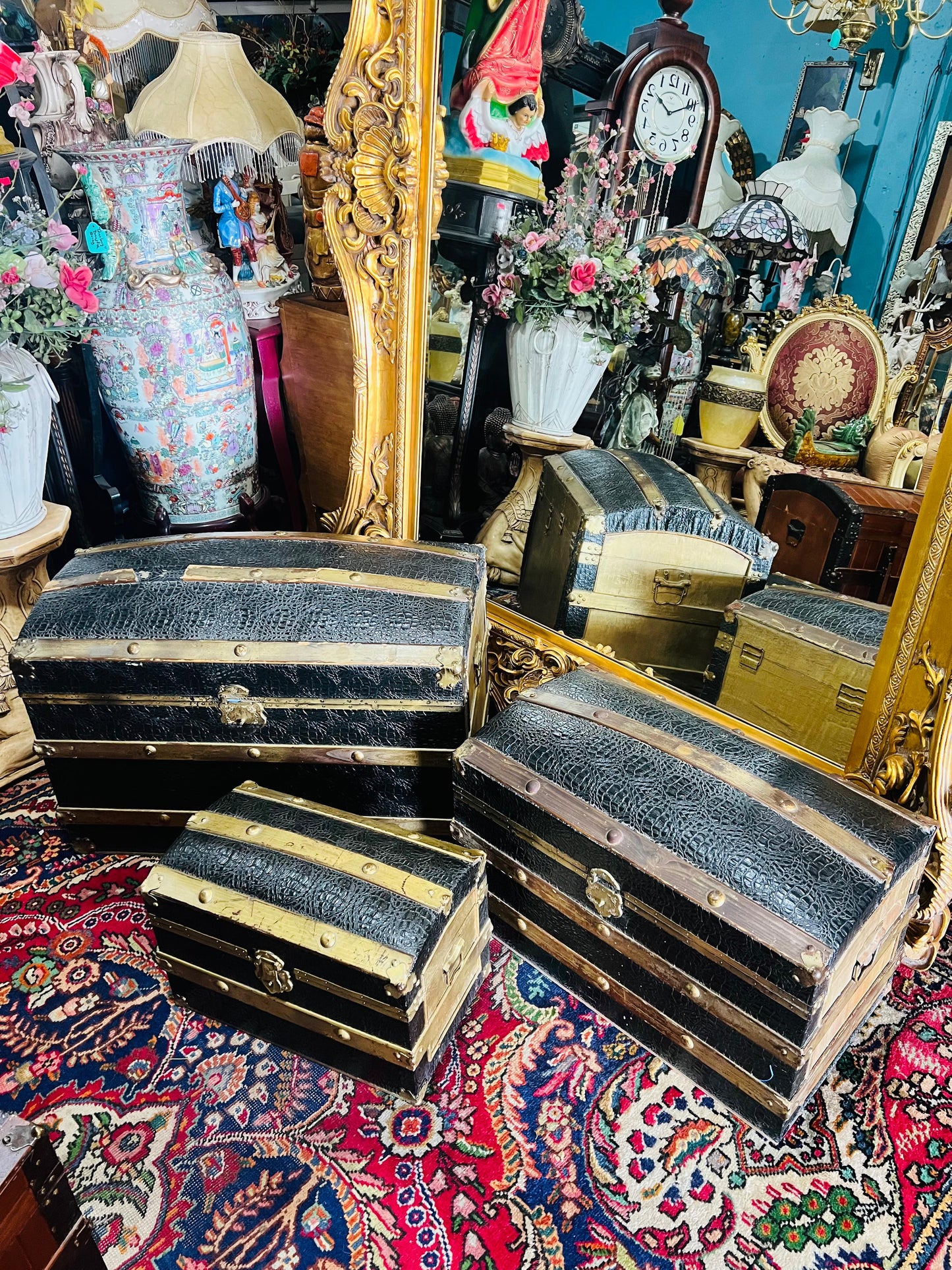 🌟 Decorative Metal Vases Made in Guerrero, Mexico 🌟