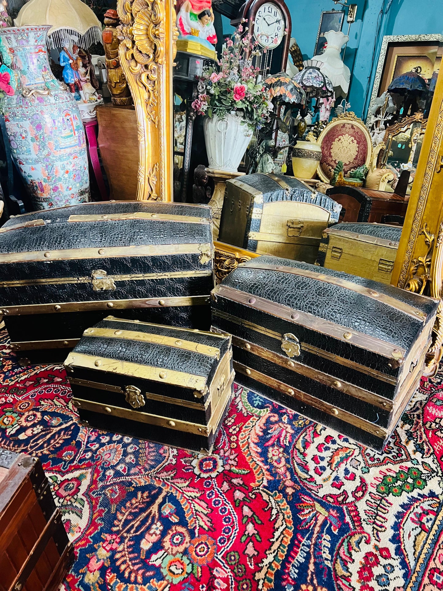 🌟 Decorative Metal Vases Made in Guerrero, Mexico 🌟