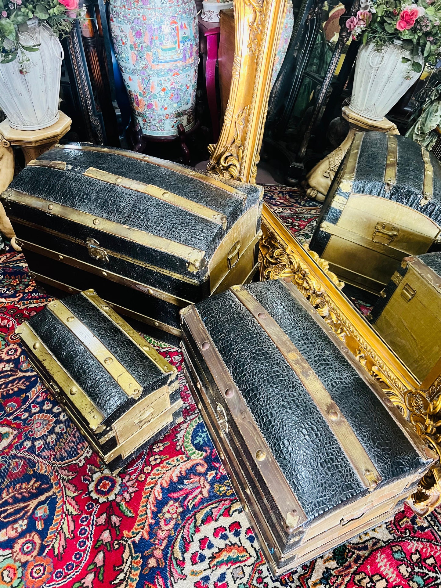 🌟 Decorative Metal Vases Made in Guerrero, Mexico 🌟