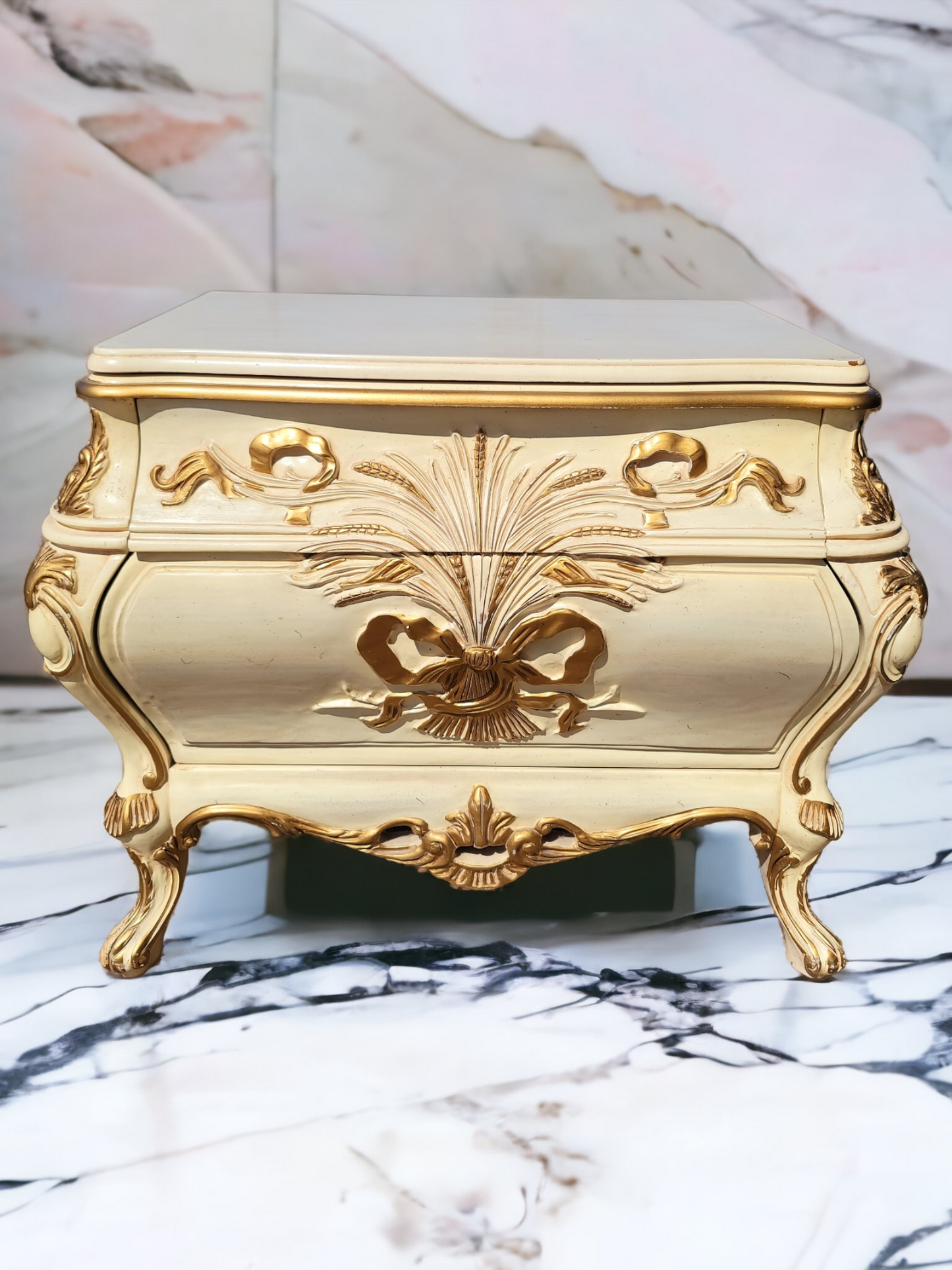 🏰🇫🇷 Pair of French Provincial Style Bombes, Vintage 1970s! 🇫🇷🏰