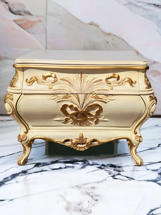 🏰🇫🇷 Pair of French Provincial Style Bombes, Vintage 1970s! 🇫🇷🏰