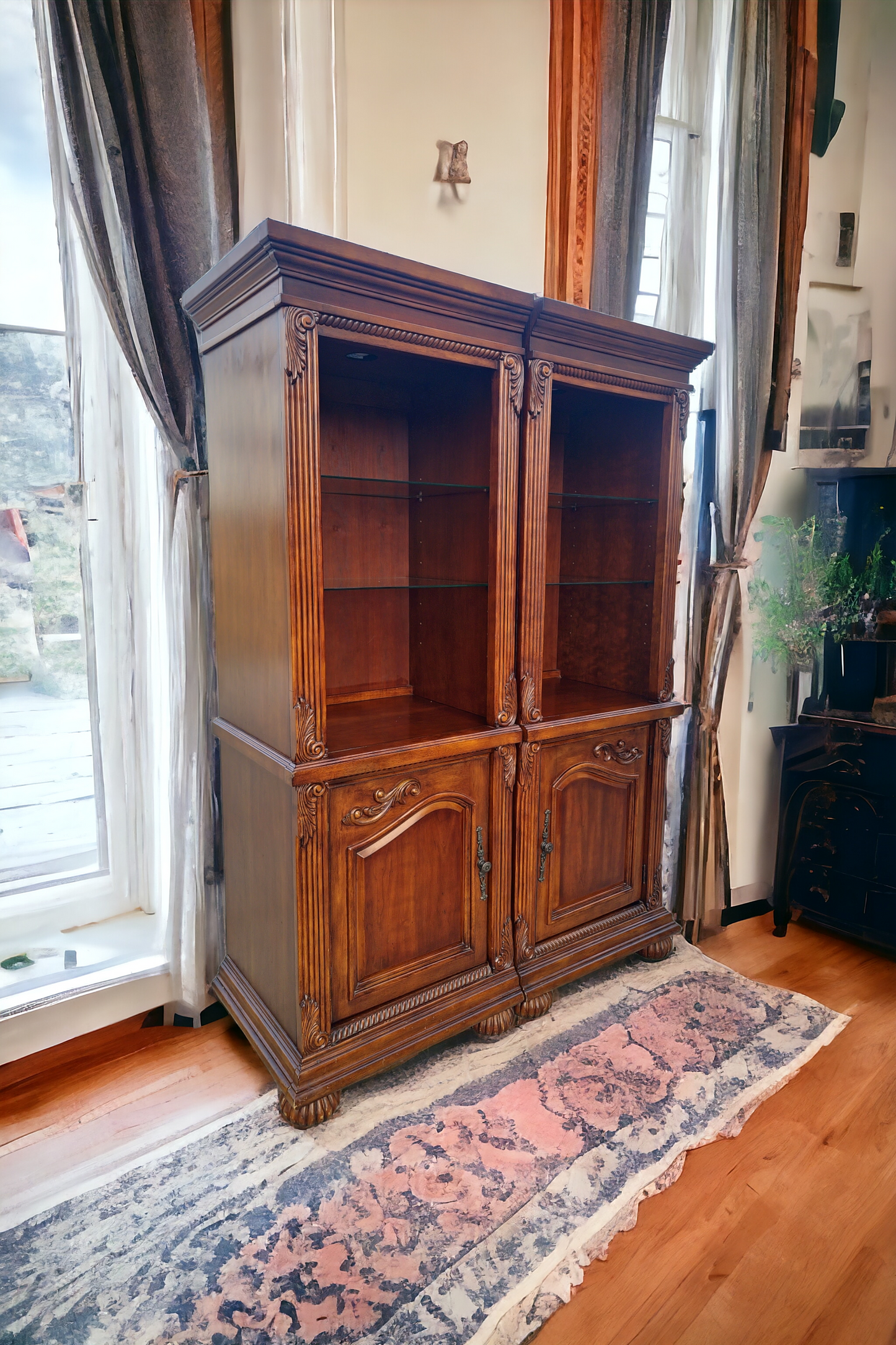 ✨📚 Elegant 2-Piece Colonial Bookcase at Rosarito Antiques 📚✨