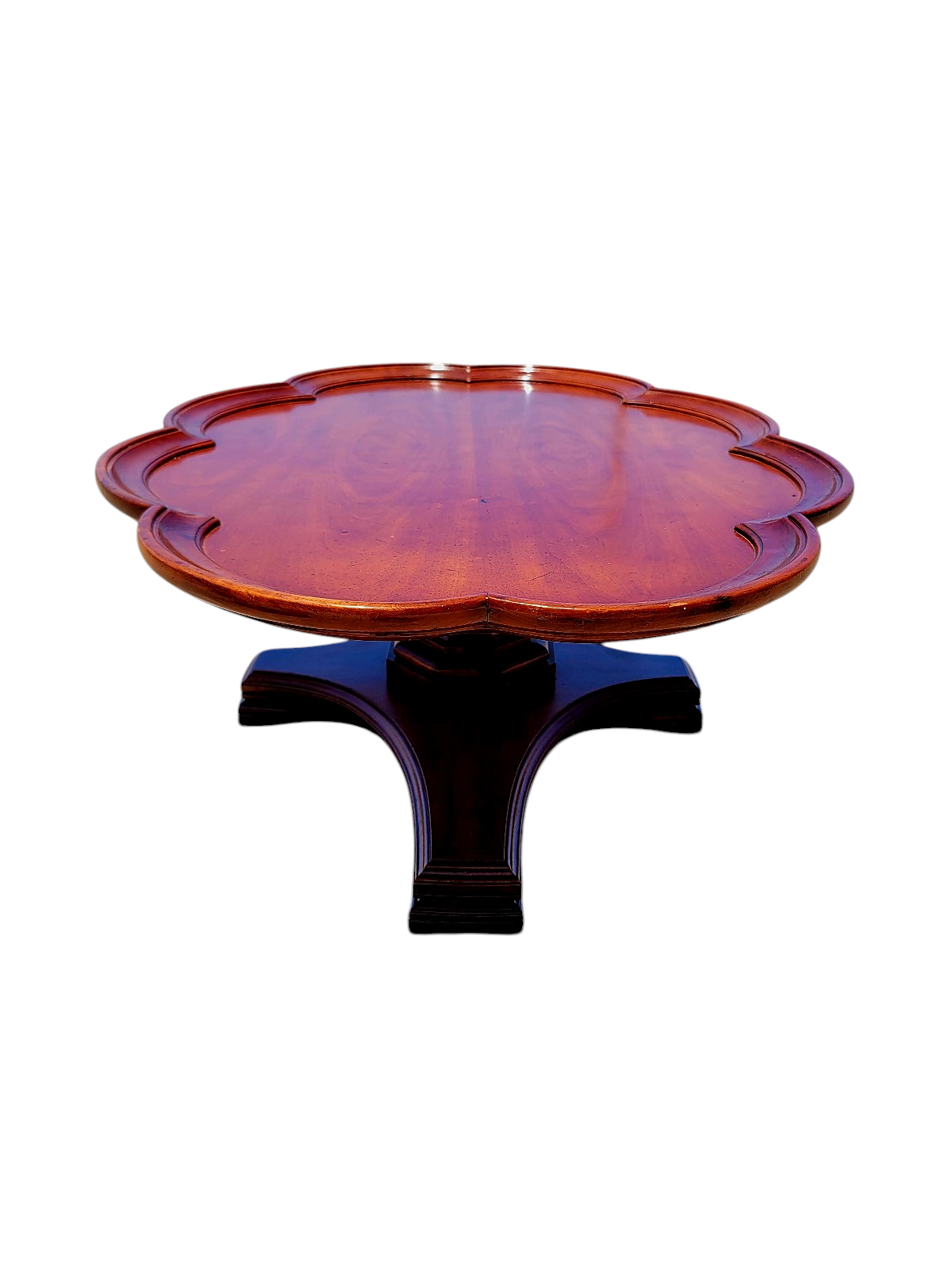 ✨Wooden Coffee Table: A Touch of Distinction for Your Home✨