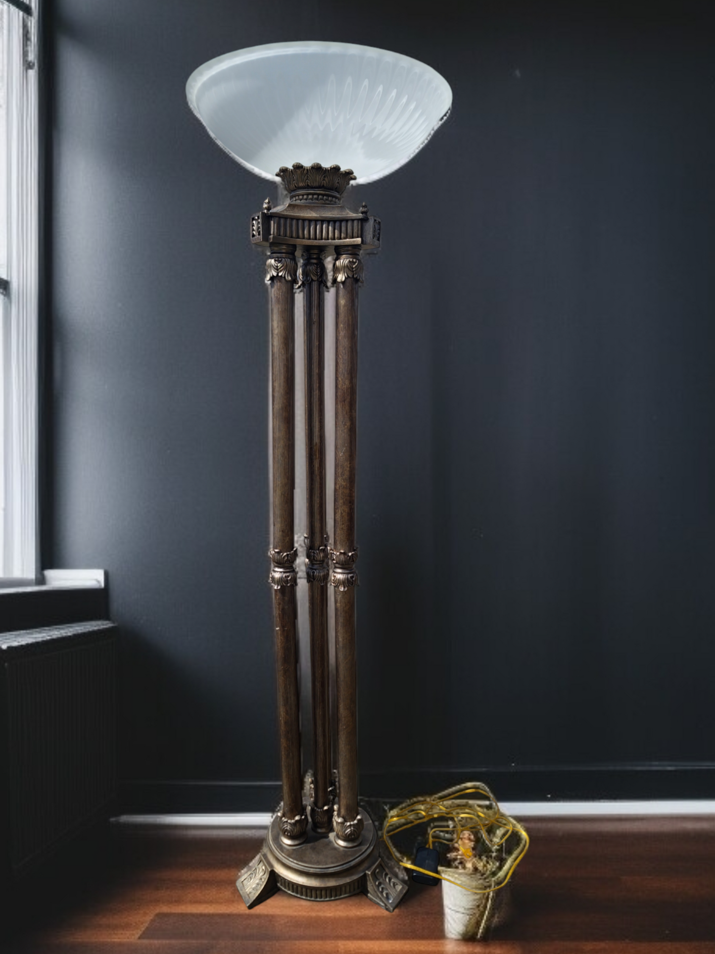 ✨Elegant Torch Style Floor Lamp✨