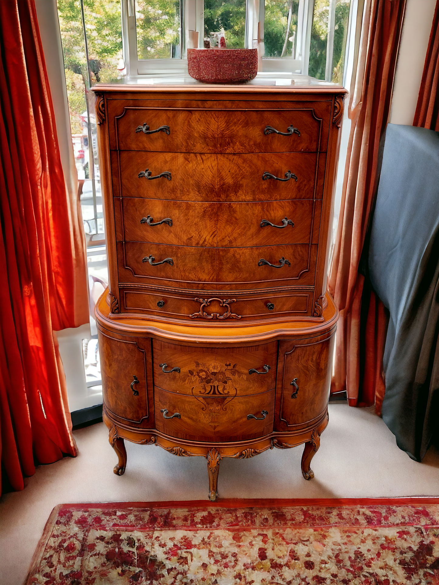 🌟 Antique Carved Dresser - Exclusive to Rosarito Antiques 🌟