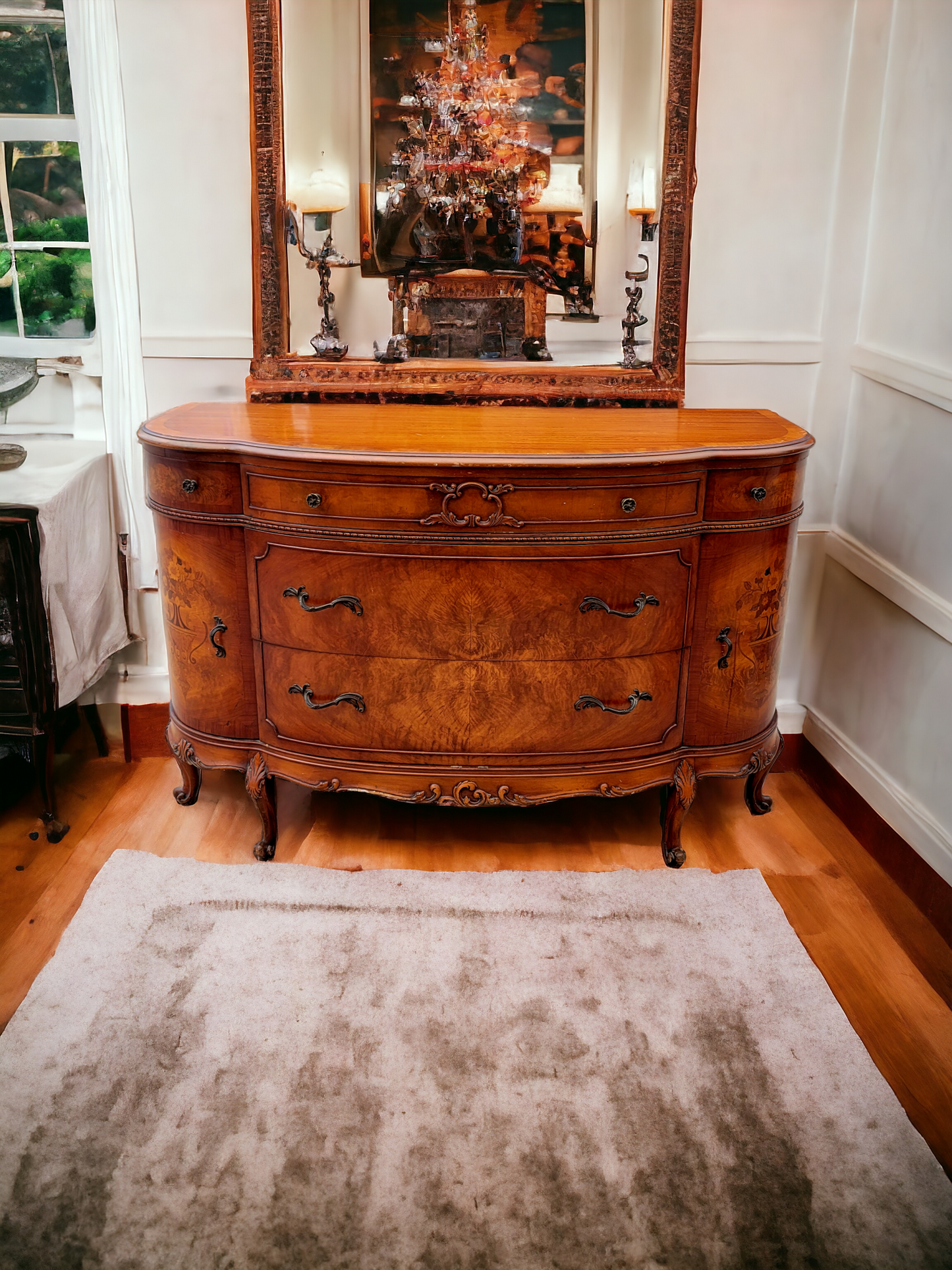 🌟 Gabinete Bufetero Antiguo de Madera Finamente Tallada - Exclusivo en Rosarito Antiques 🌟