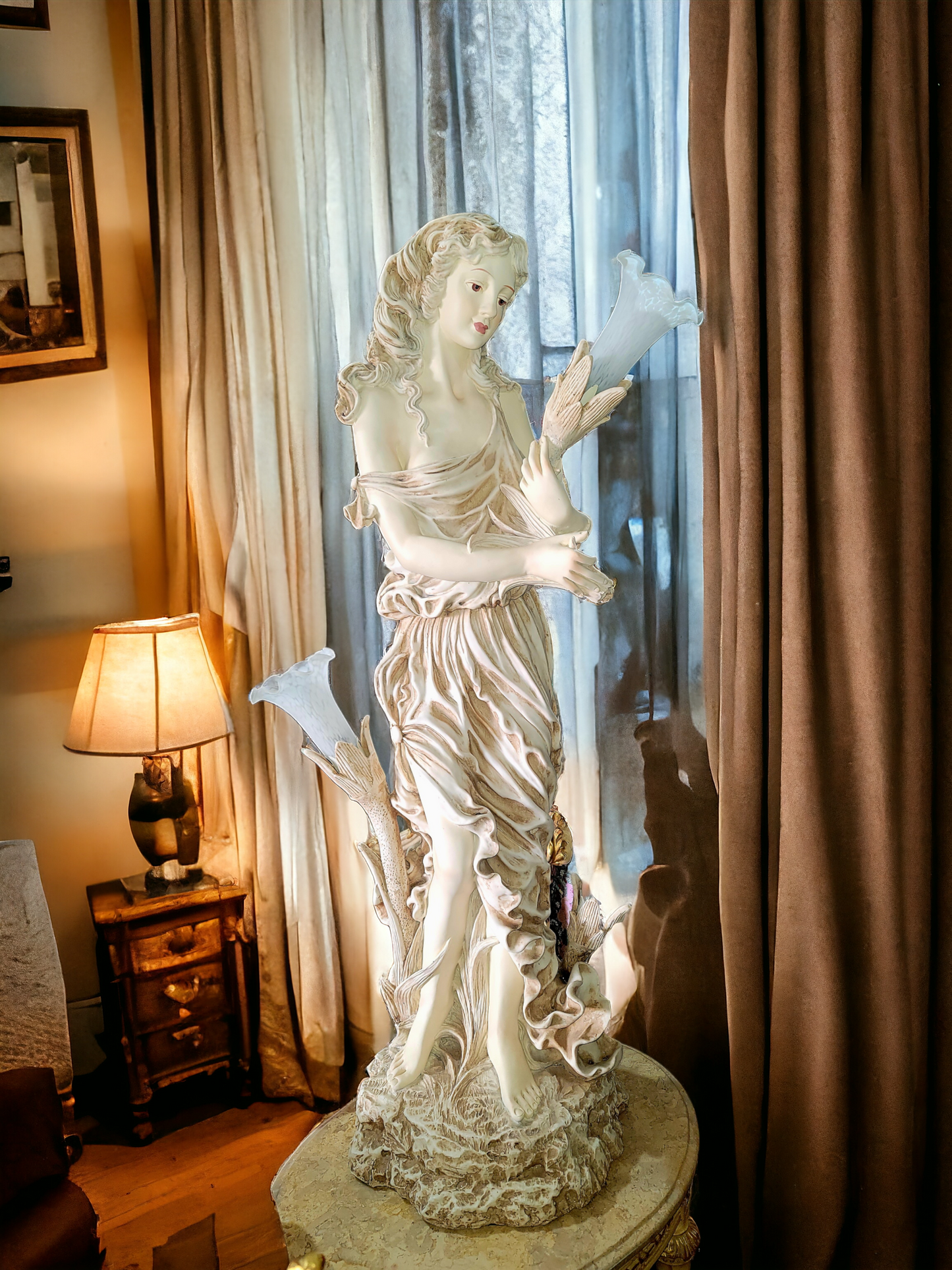 🌟 Lámpara de Escultura Exclusiva en Rosarito Antiques 🌟