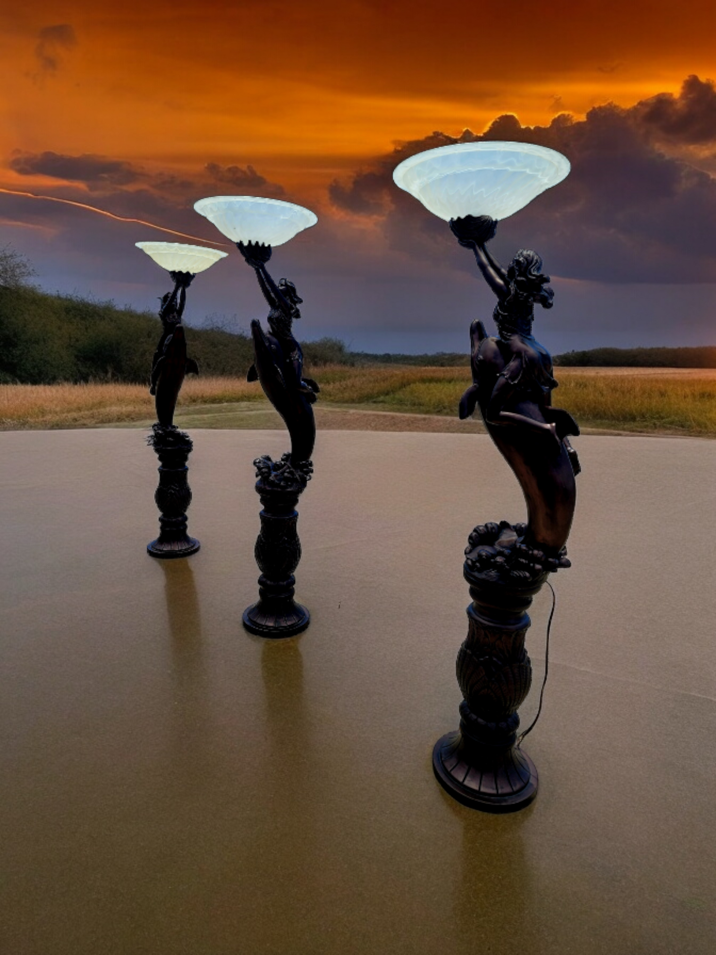 🌟✨🐬 'Crystal Splendor!' Lamp Set 🐬✨🌟 Light Up Your Home with Elegance! 🛍️ Available only at Rosarito Antiques!