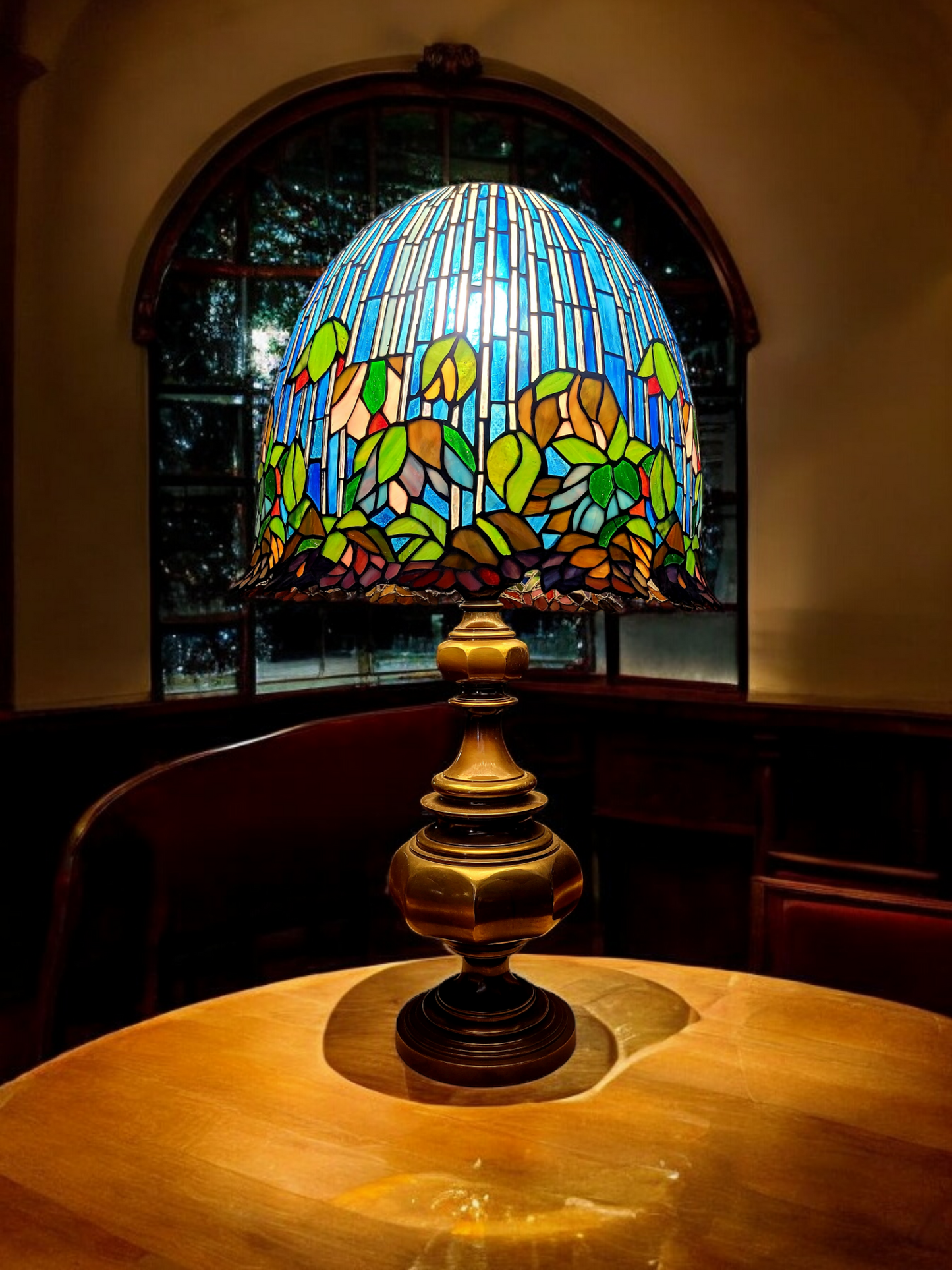 🔔Tiffany Lamp with Lotus Flower Stained Glass: A Work of Art for Your Home🔔