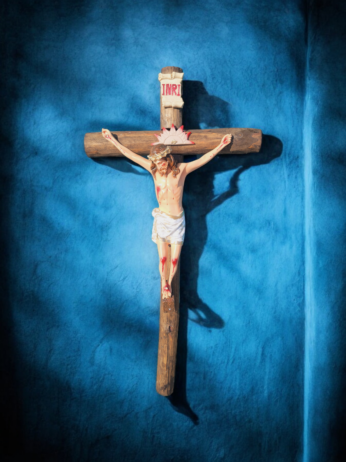 🗡️🪽Escultura de Jesús Crucificado: Una Obra de Fe y Tradición Mexicana🪽 🗡️