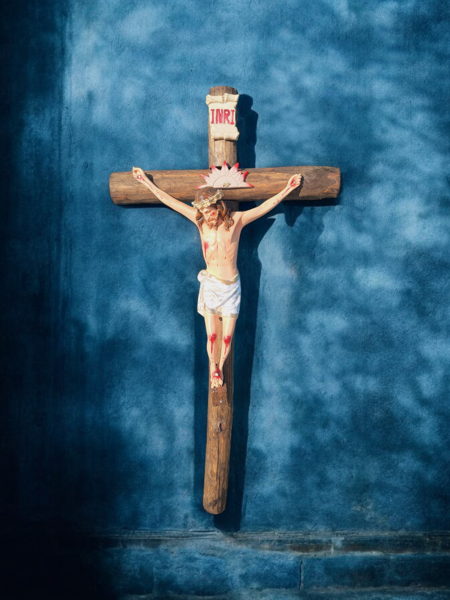 🗡️🪽Escultura de Jesús Crucificado: Una Obra de Fe y Tradición Mexicana🪽 🗡️