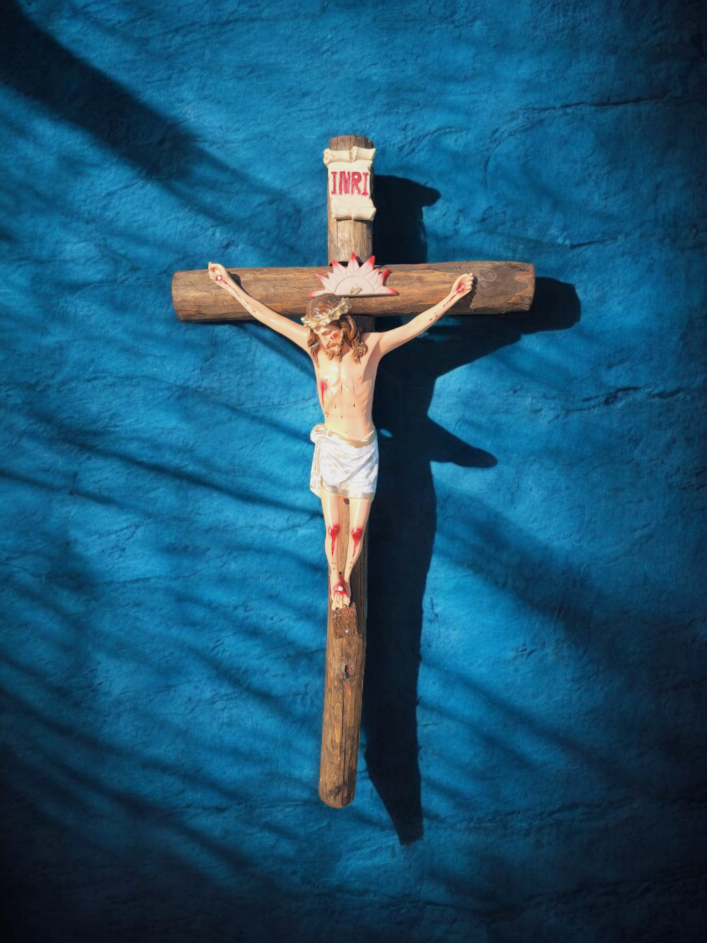 🗡️🪽Escultura de Jesús Crucificado: Una Obra de Fe y Tradición Mexicana🪽 🗡️