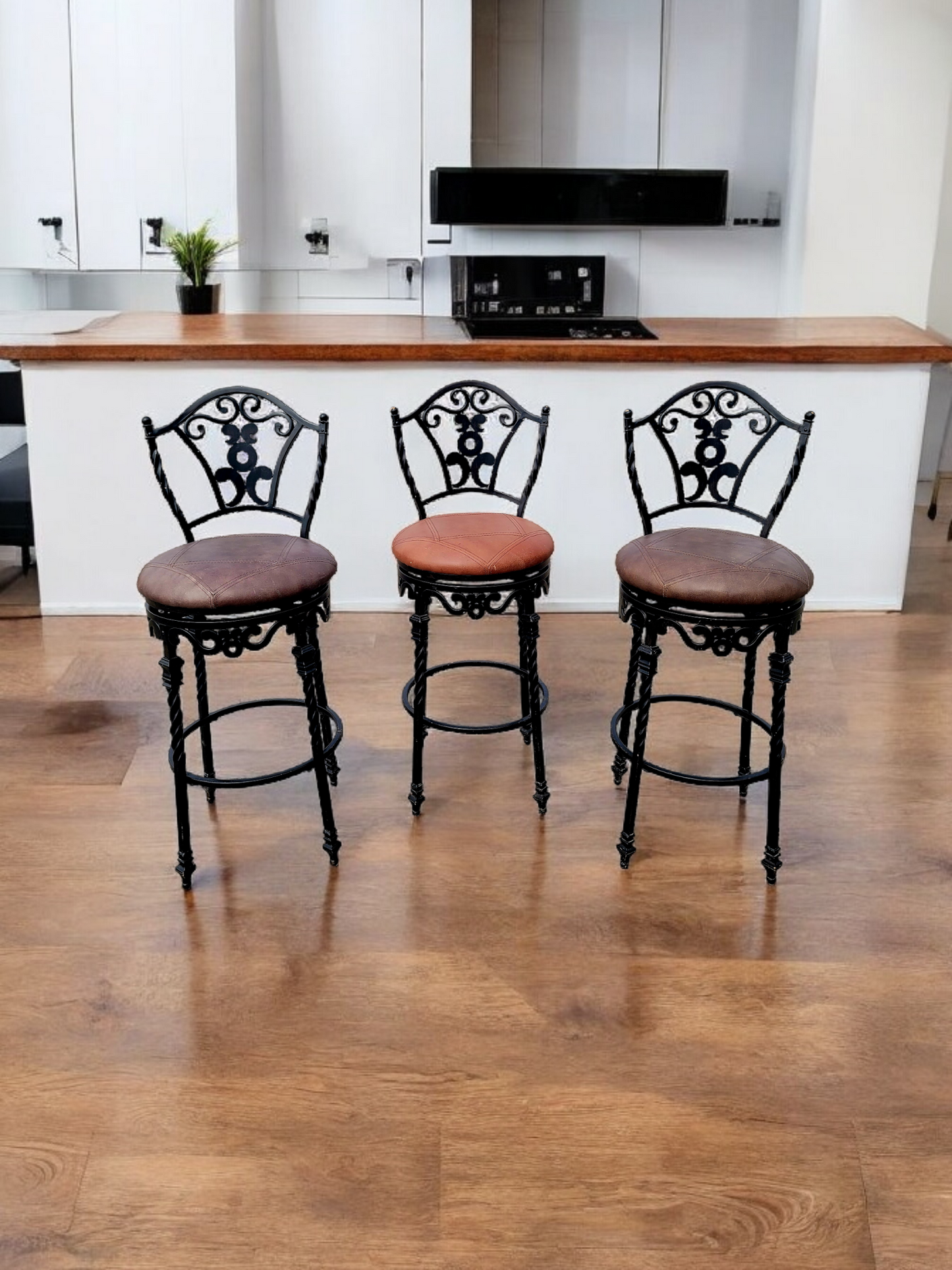 🪑🪑🪑 Wrought Iron Benches - Add a Touch of Elegance to Your Space with These Swivel Benches! 🪑🪑🪑