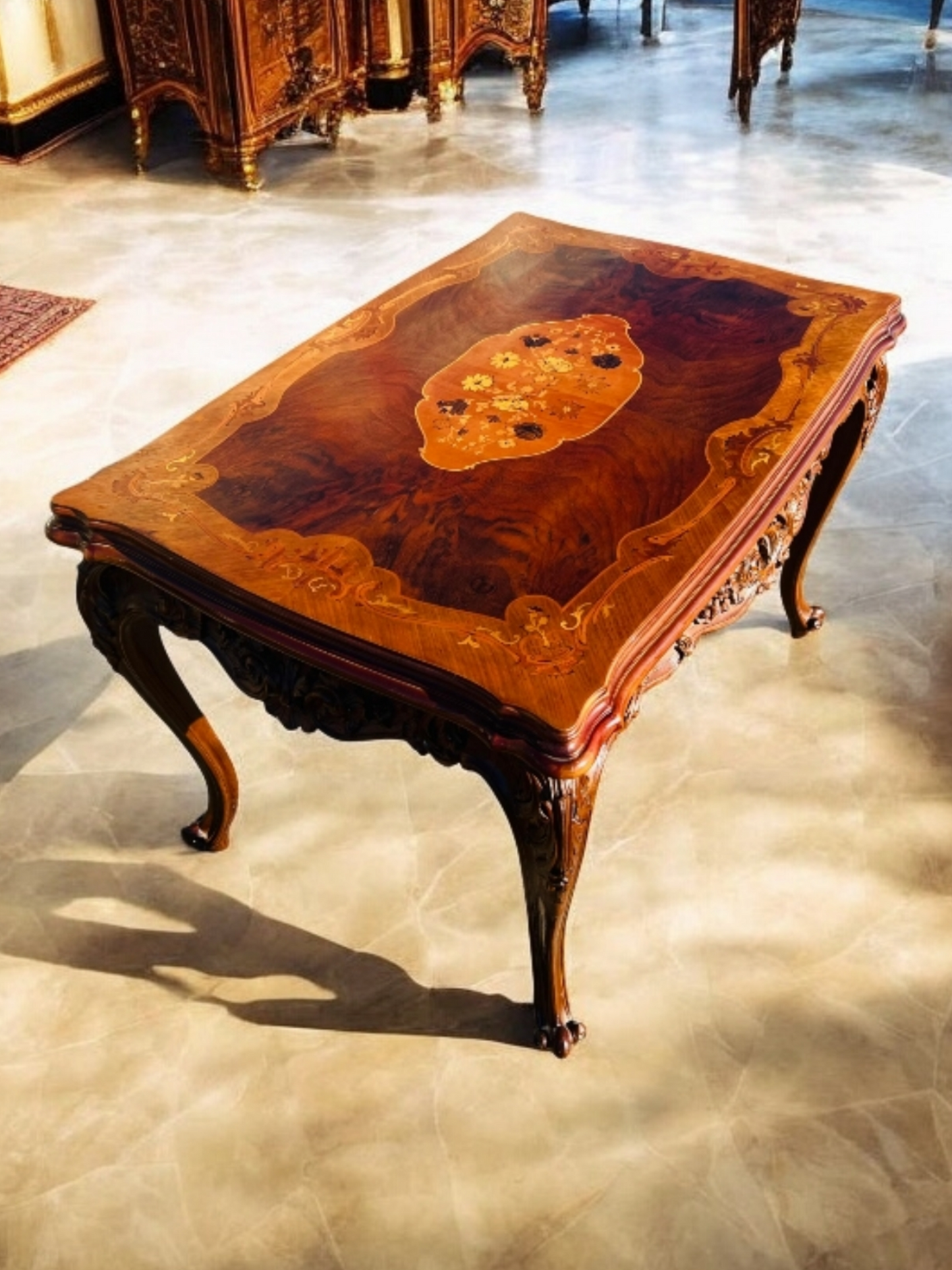 🌟 Antique Table With Inlaid Wood ✨