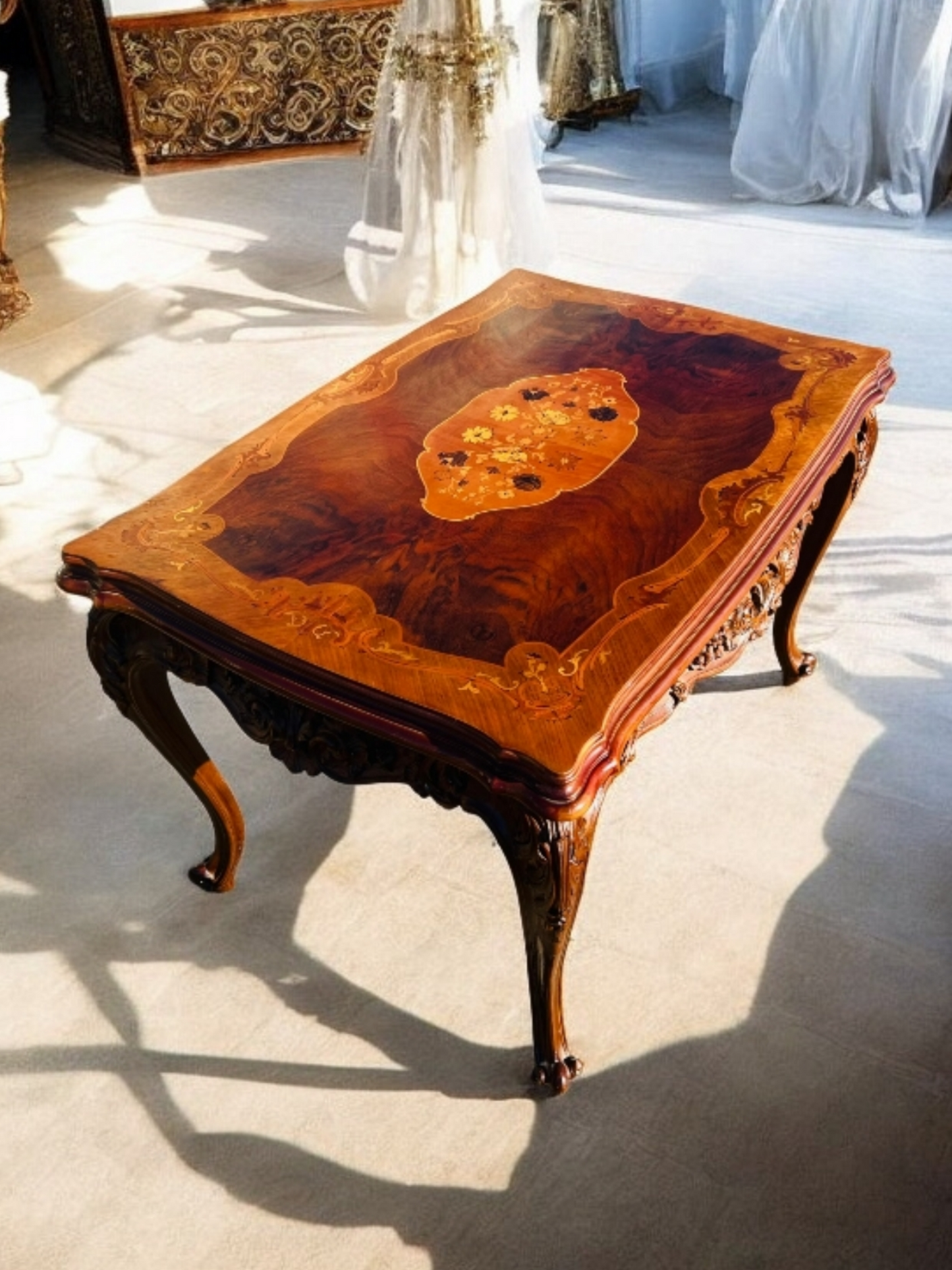 🌟 Antique Table With Inlaid Wood ✨