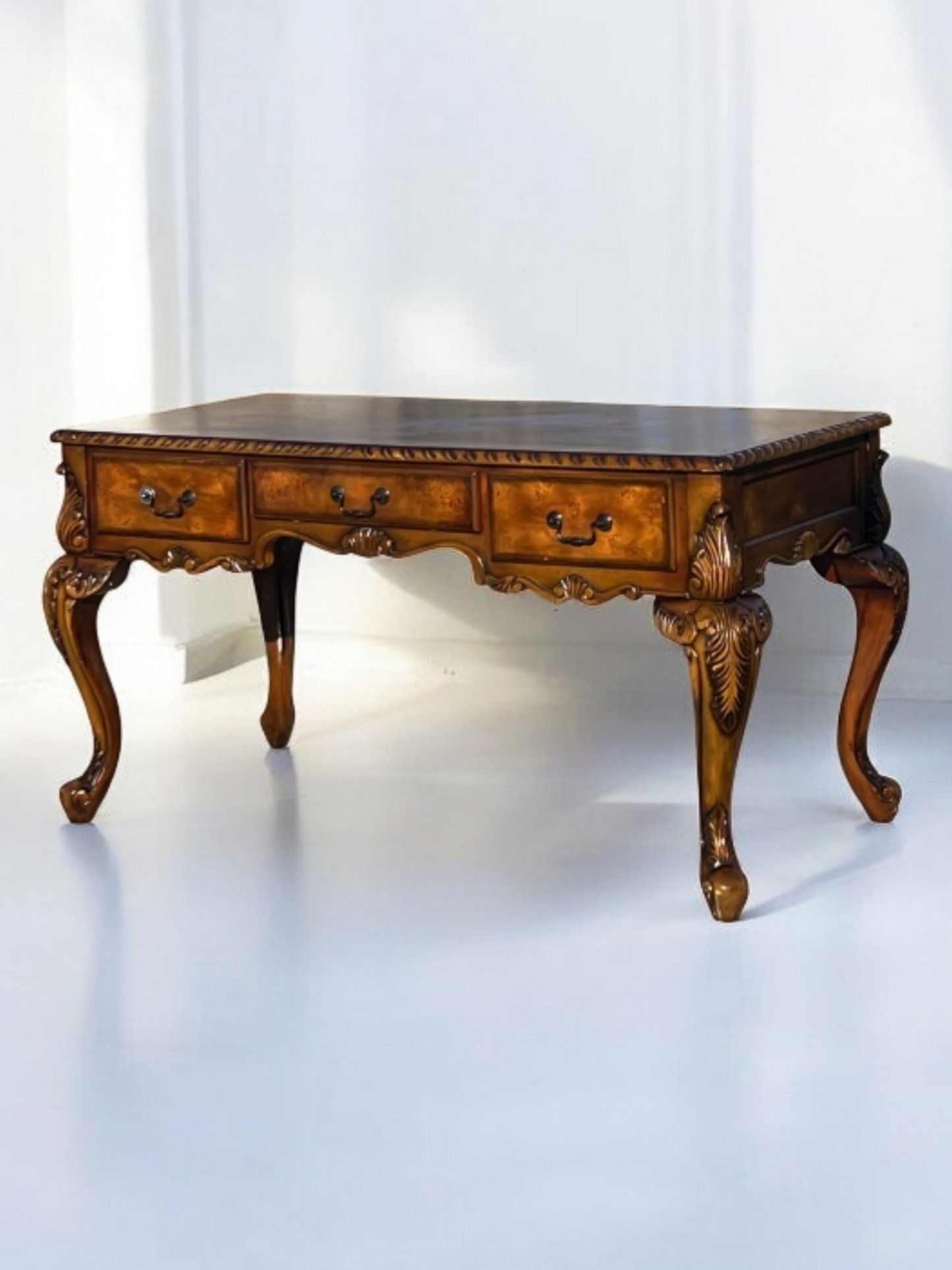 ✨Traditional Walnut Wood Executive Desk✨