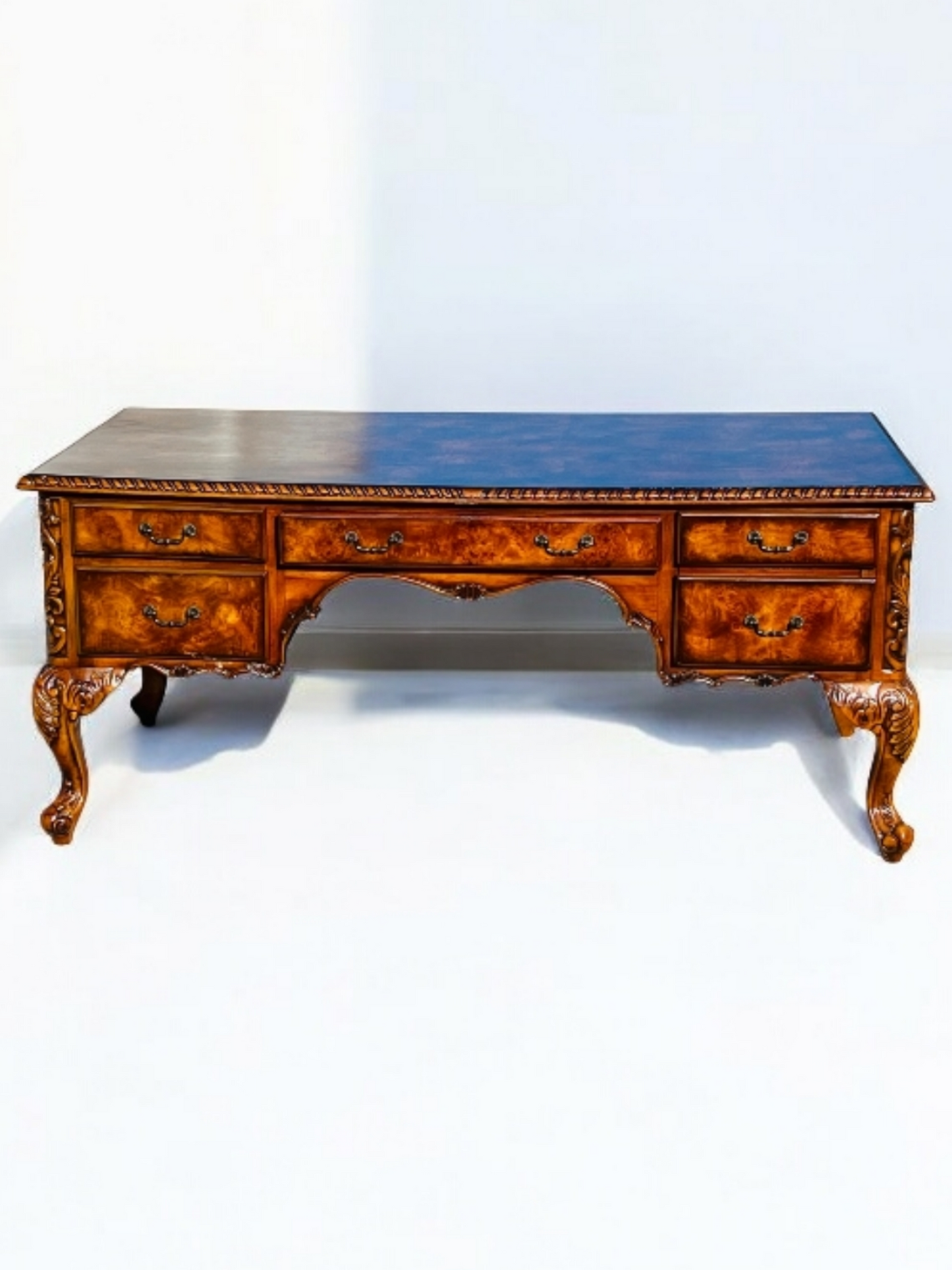 ✨Traditional Walnut Wood Executive Desk✨ 