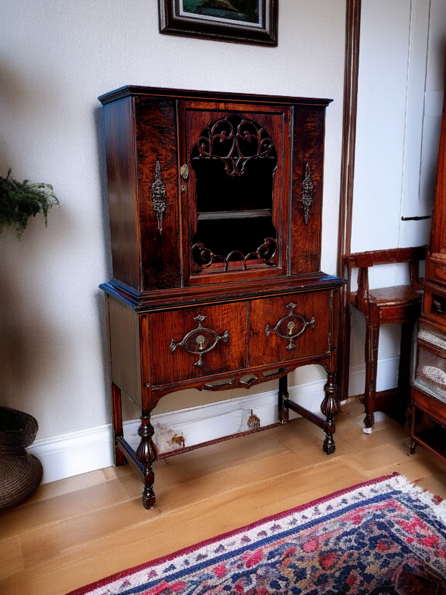 📜🏛️ 📜Vitrina Antigua de Madera De Caoba – Elegancia Centenaria📜🏛️ 📜