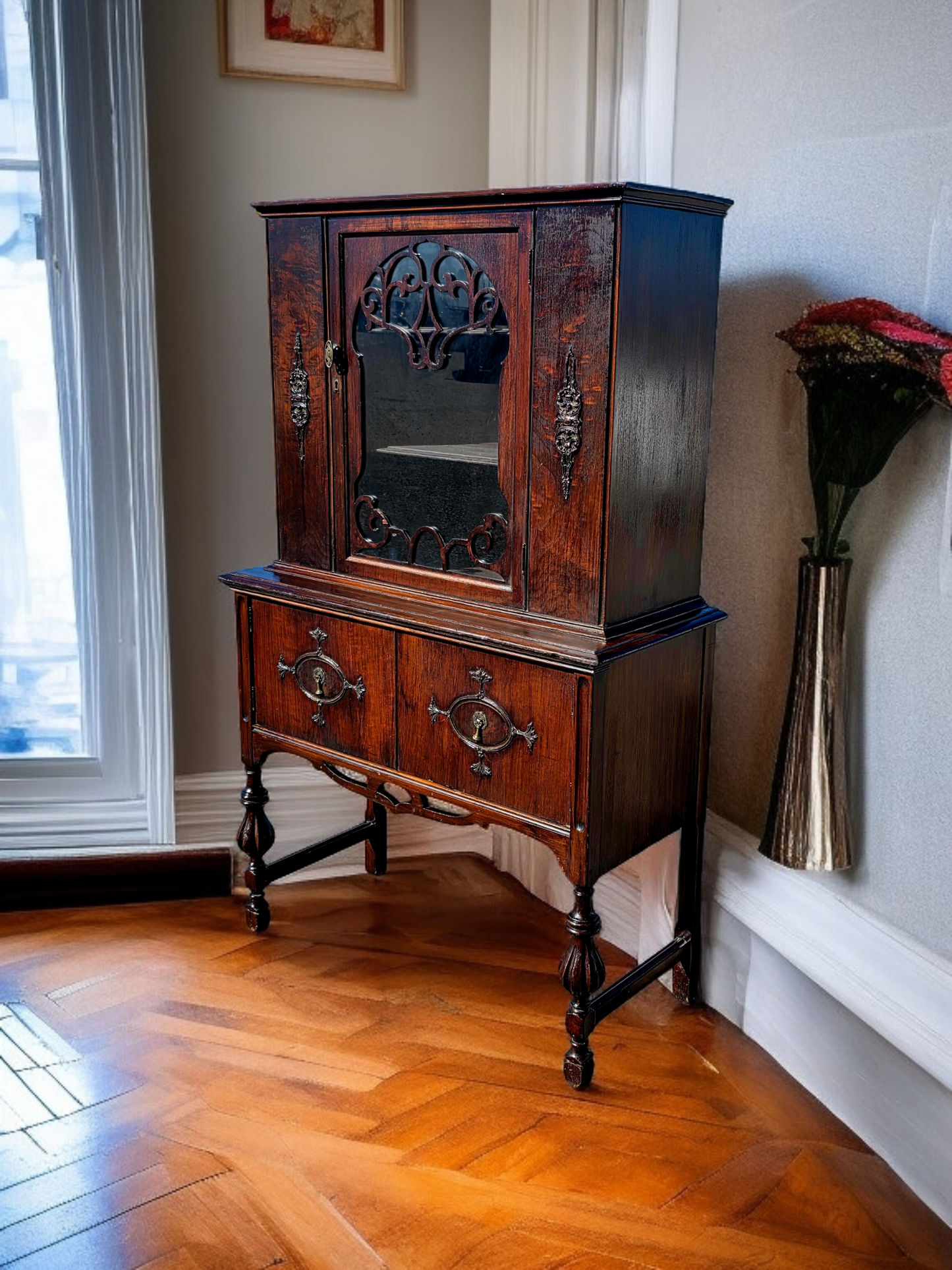 📜🏛️ 📜Vitrina Antigua de Madera De Caoba – Elegancia Centenaria📜🏛️ 📜