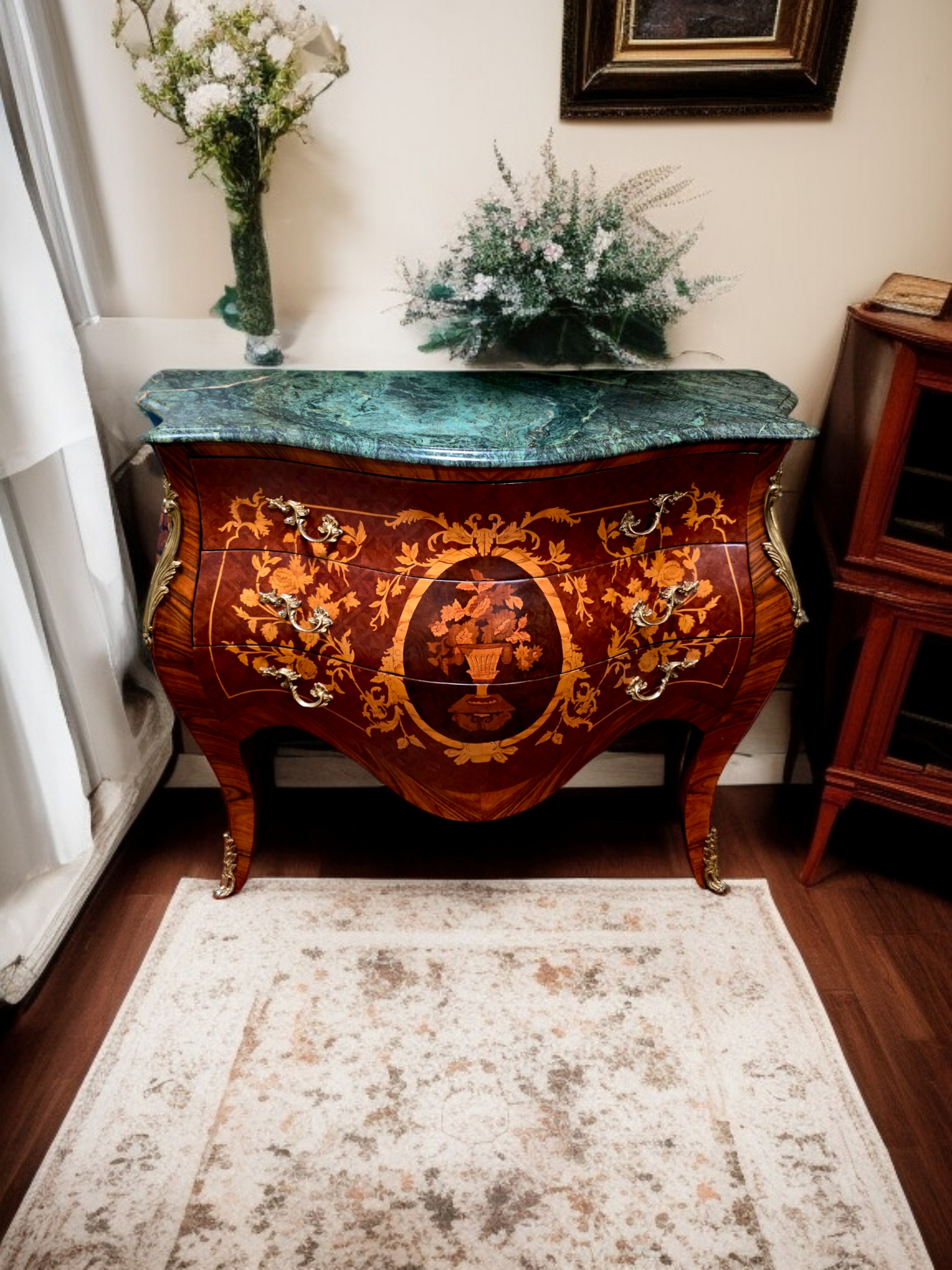 🇫🇷✨Bombe Francés con Marquetería, Bronce Dorado y Mármol Verde Pecho Paloma 🎩🌿