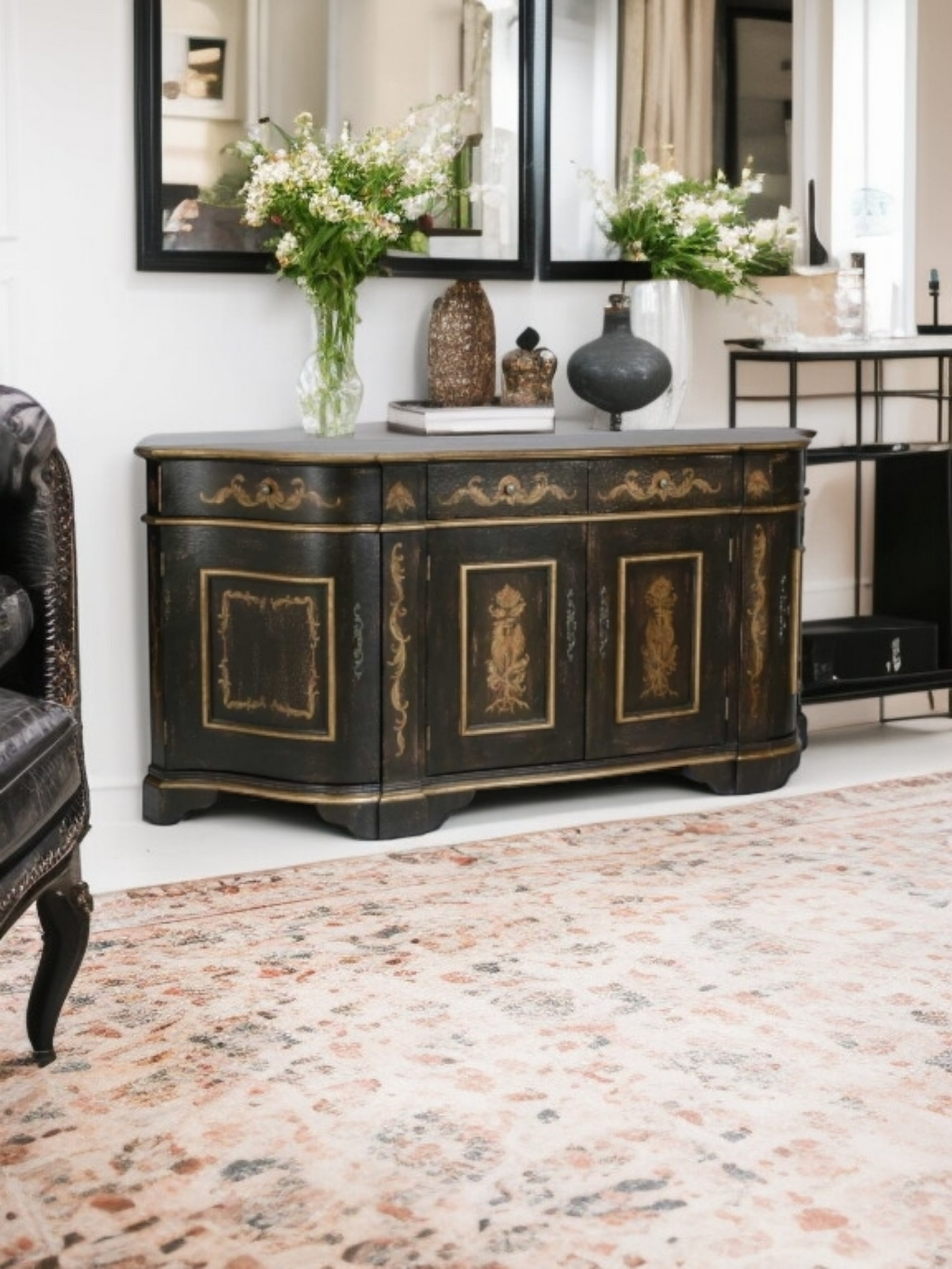 🌿Bufetero Clásico con Ave Fénix – Obra Maestra de Ultimate Accents🌿