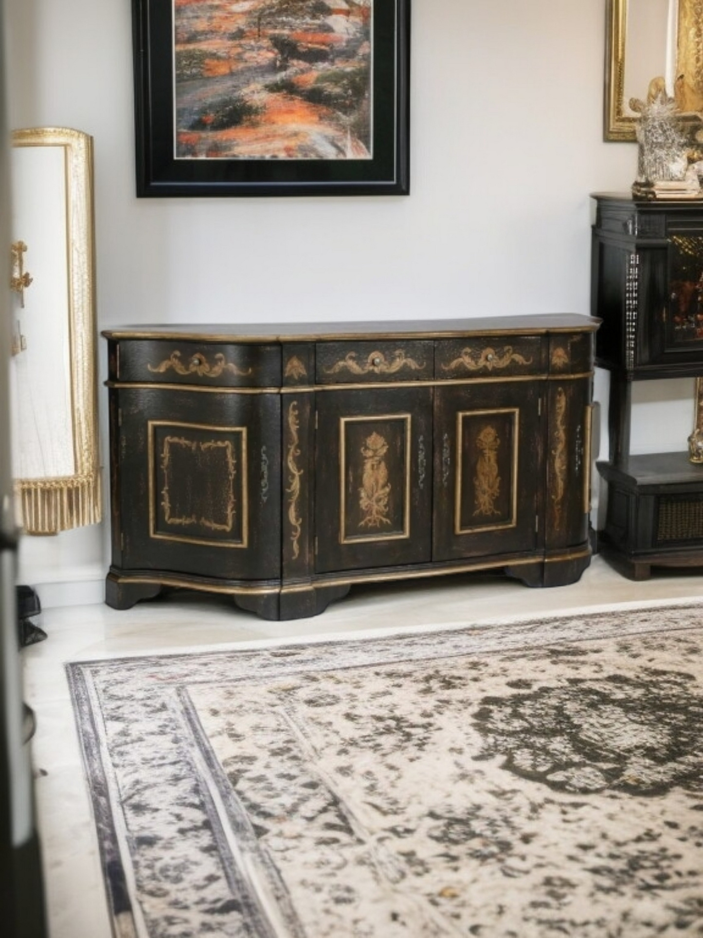 🌿Bufetero Clásico con Ave Fénix – Obra Maestra de Ultimate Accents🌿