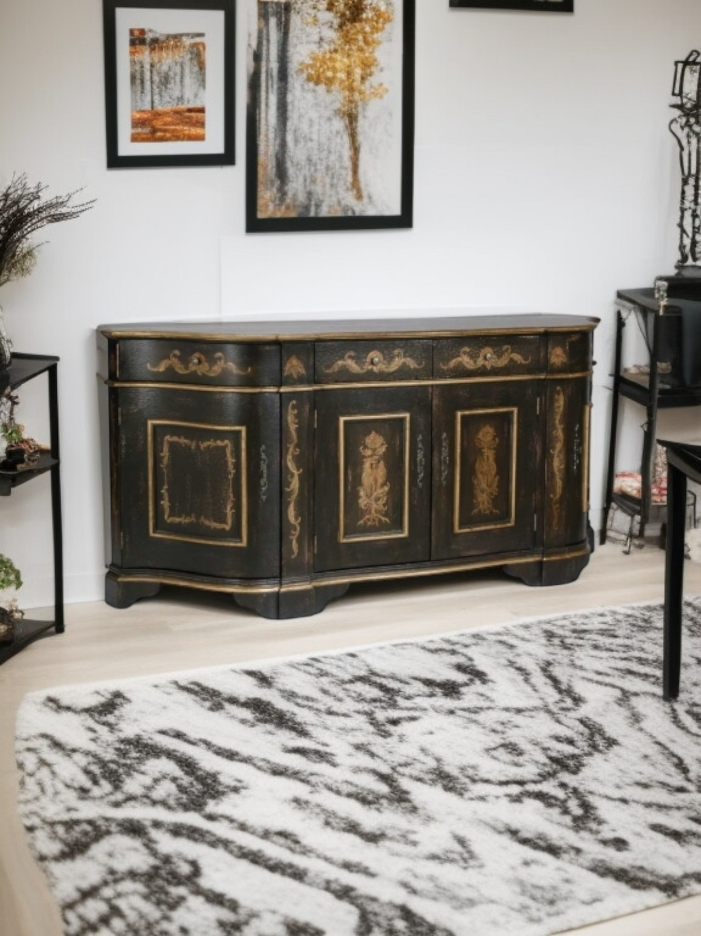 🌿Bufetero Clásico con Ave Fénix – Obra Maestra de Ultimate Accents🌿