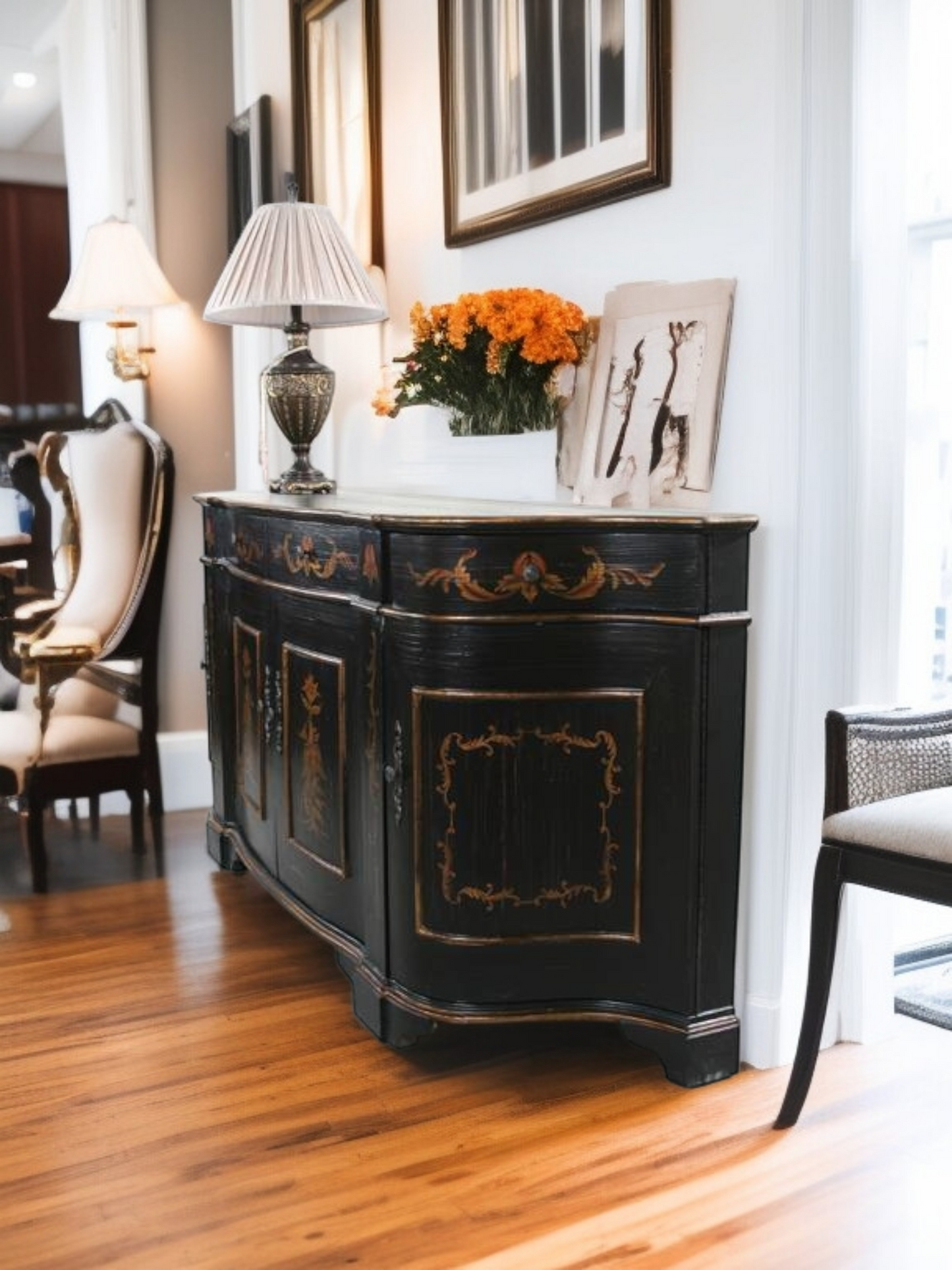 🌿Bufetero Clásico con Ave Fénix – Obra Maestra de Ultimate Accents🌿